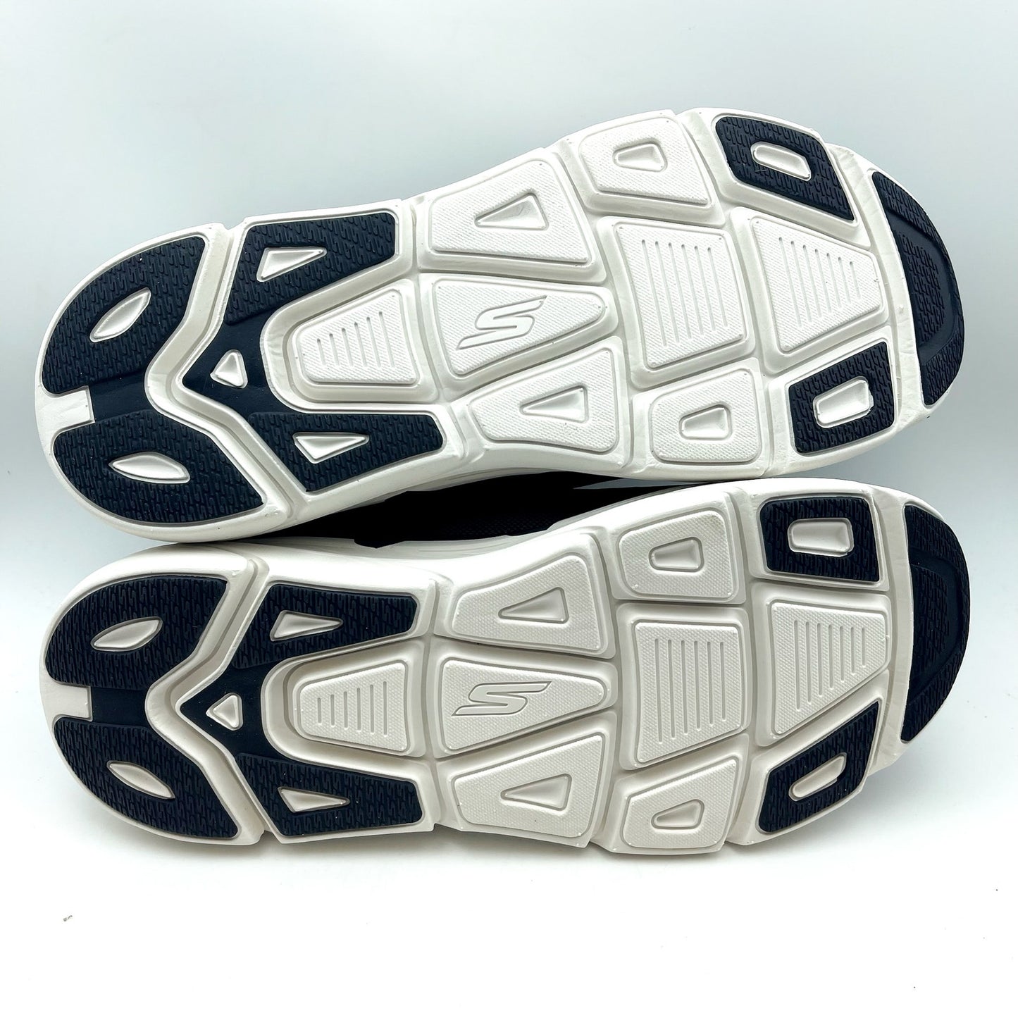 Skechers Mens Max Cushioning Premier Slip-In Sneakers US 13 XWide Blue NWOB