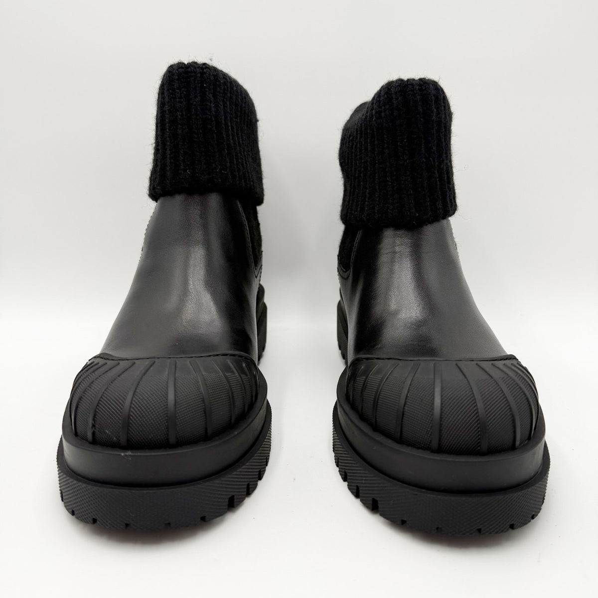Sam Edelman Womens Steele Chelsea Boots Size 7 M Black Knit Leather NIB