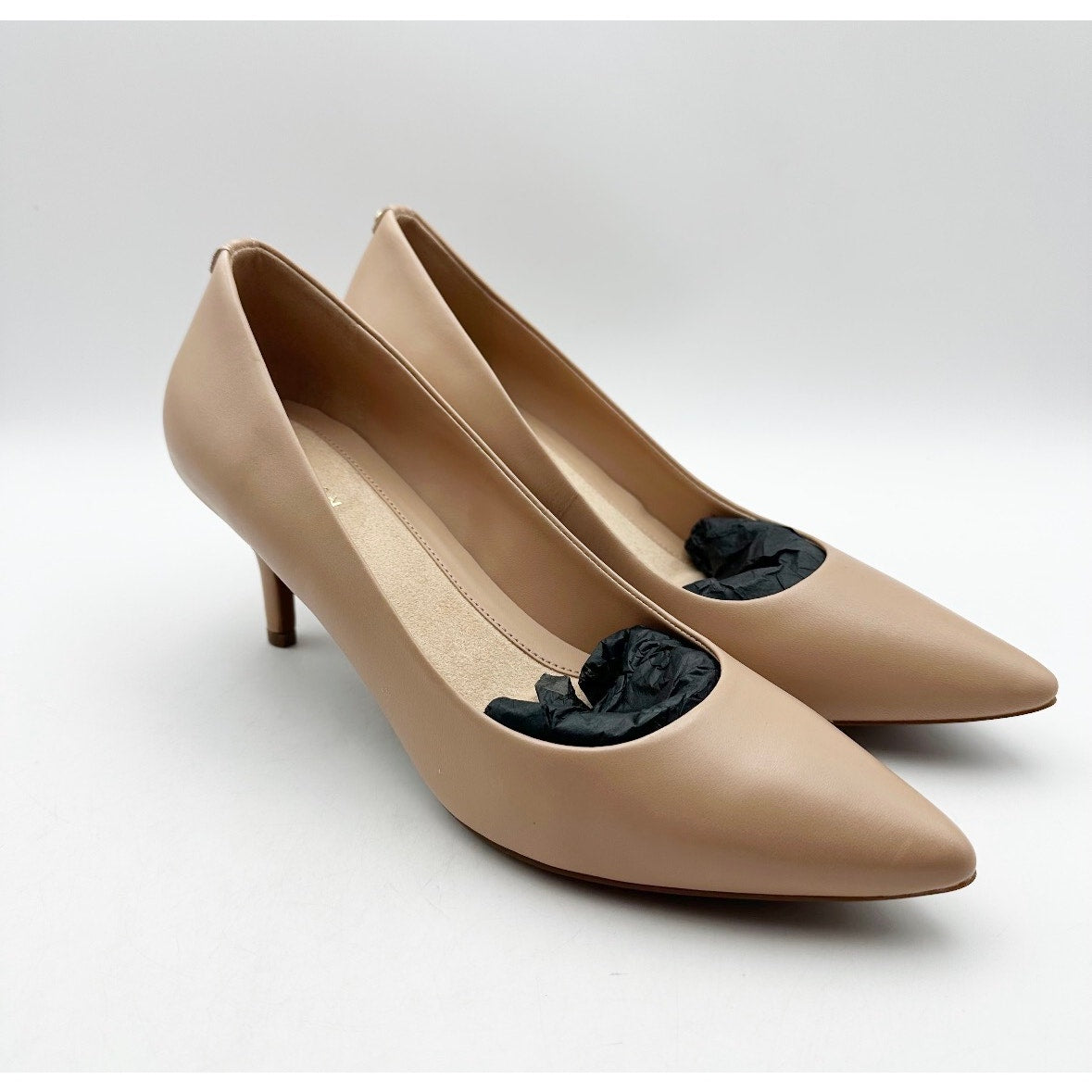 Cole Haan Womens Go-to Park Pump Size 7.5 EU 38 Tan Nude Leather 65 mm Heels NIB