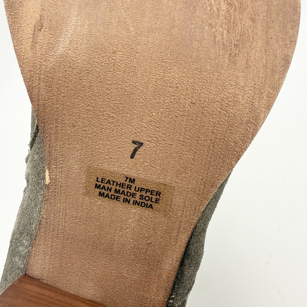 Diba True Womens Margaux Ankle Bootie Size 7 Grey Suede NWOB