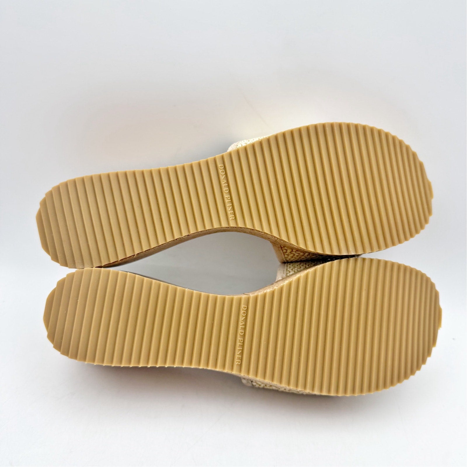 Donald Pliner Womens Silli Wedge Sandal Size 9.5 M Tan Jute NWOB