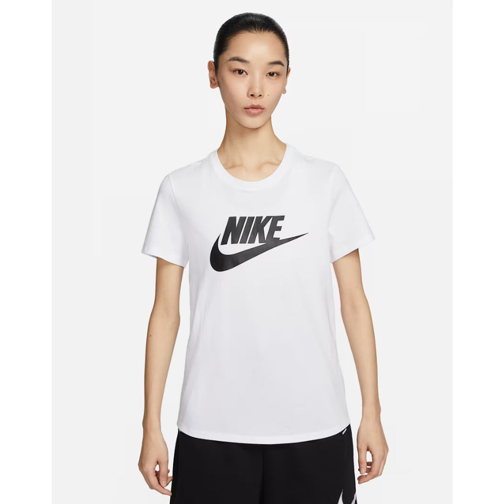 NIKE Women's Club Essentials Logo T-shirt 2X White Short Sleeve NWT