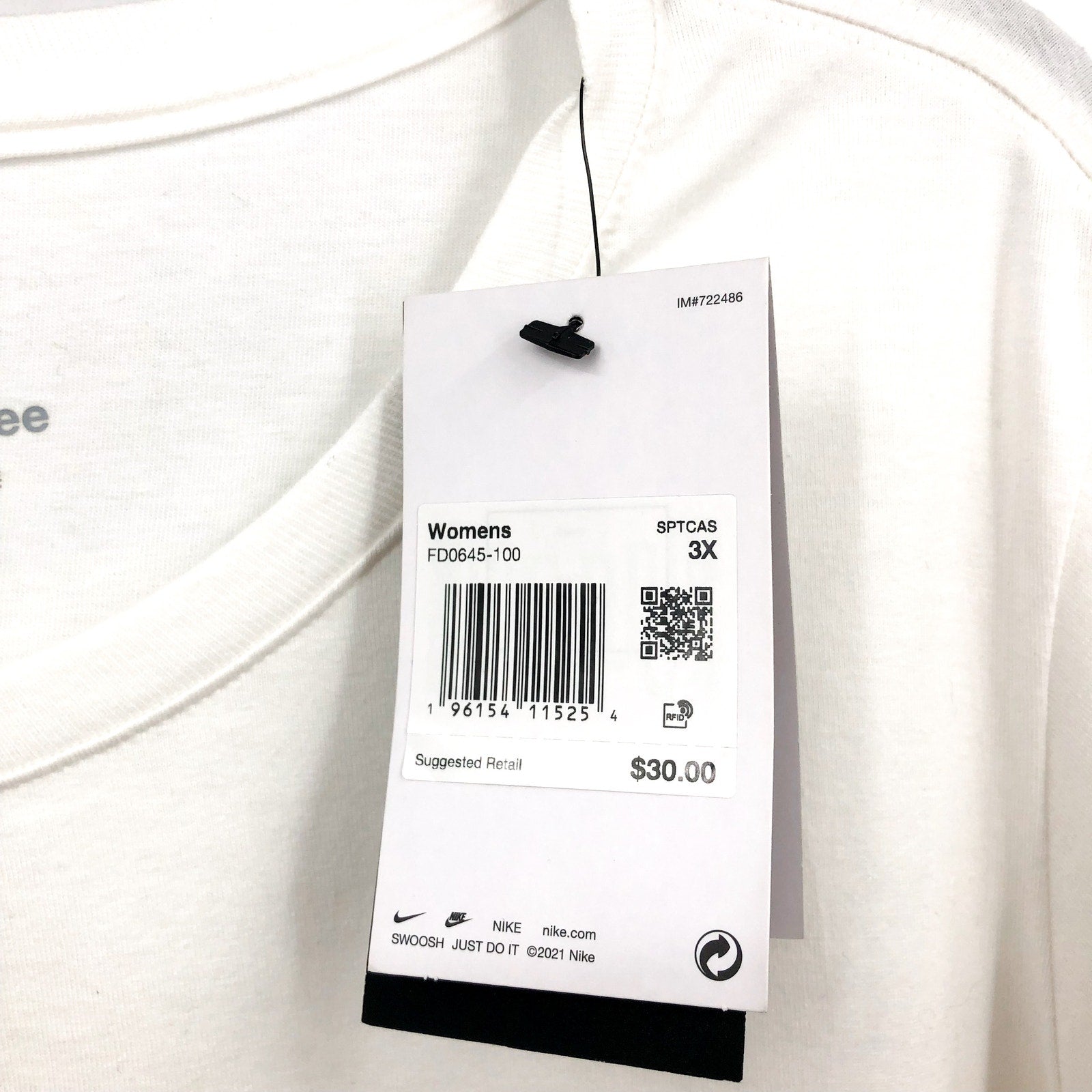 NIKE Women's Club Essentials Logo T-shirt 3X White Short Sleeve NWT