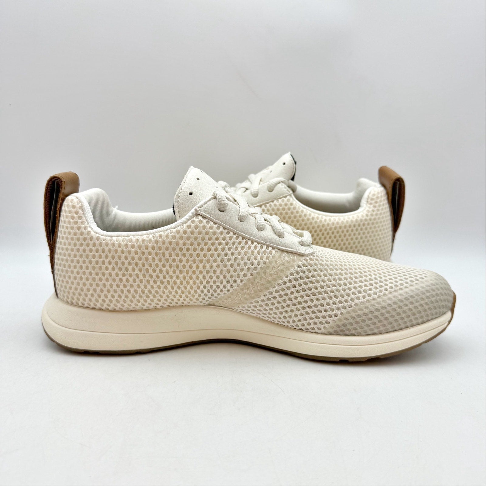 YORK Athletics Womens The Henry Runner Athletic Shoes US 7.5 Bone White NIB