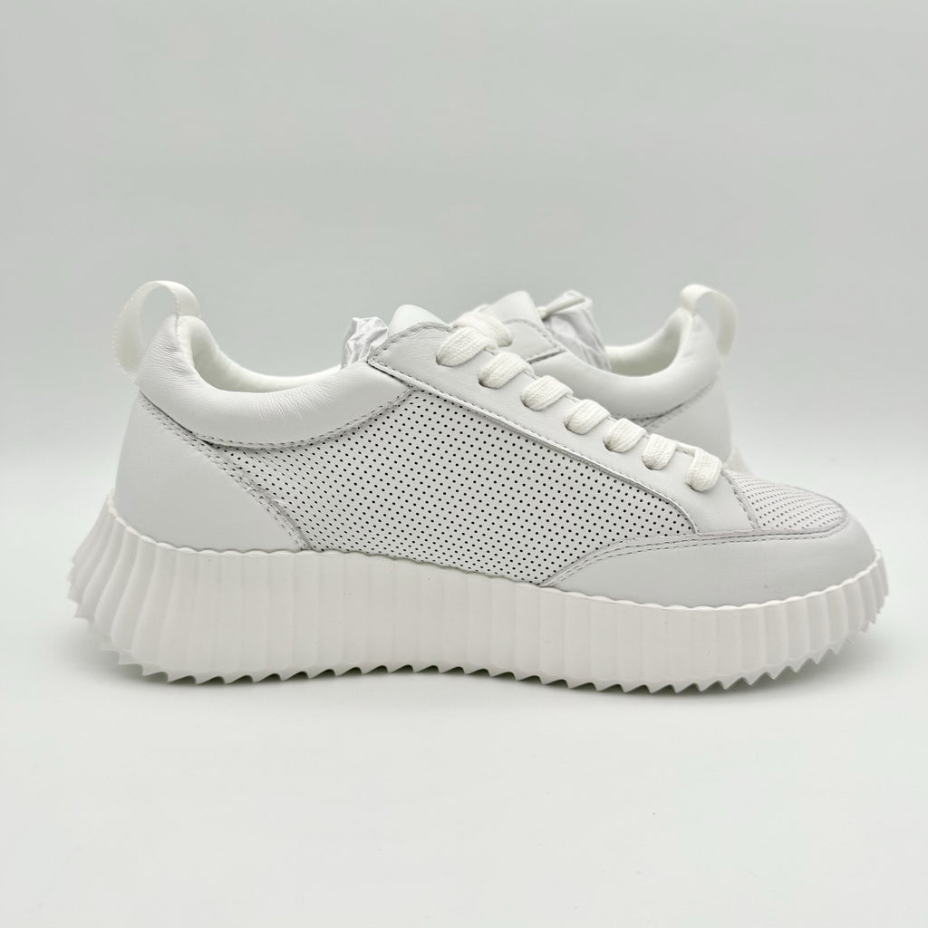 Steve Madden Womens Shock Sneakers US 7.5 M White Leather Platform NIB