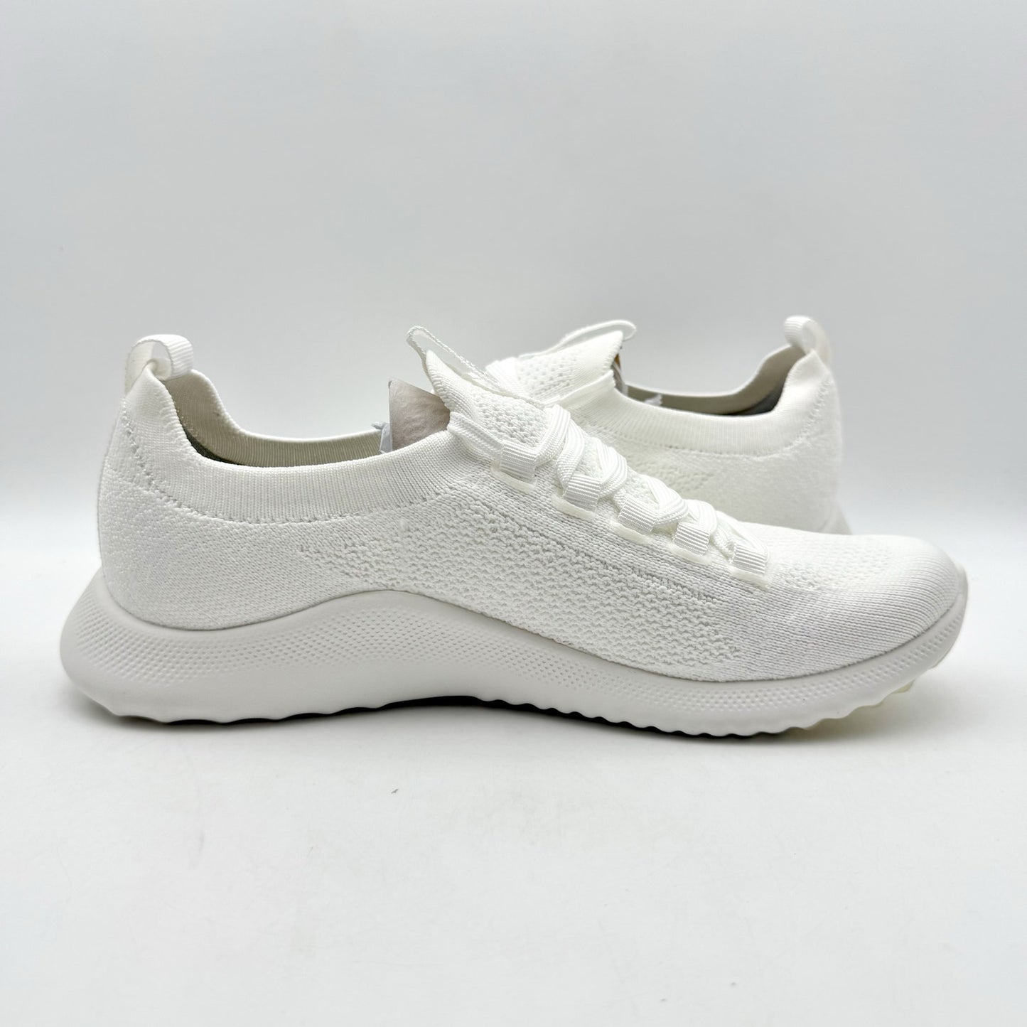 Aetrex Womens Carly Sneakers EU 40 US 9-9.5 White Athletic NWOB