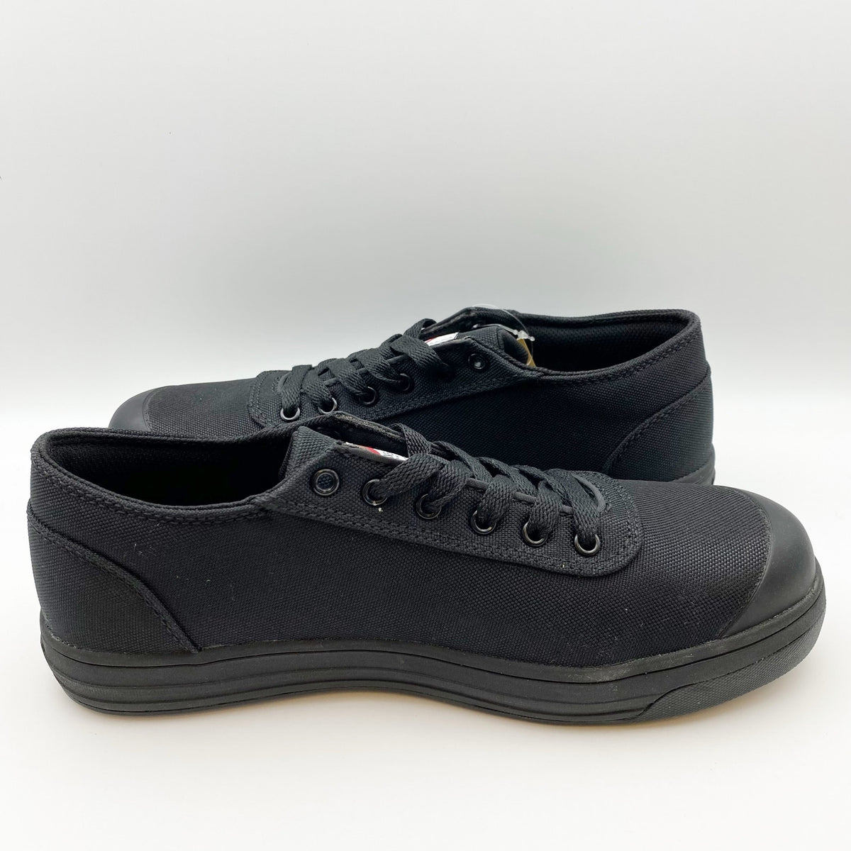 Avenger Mens Blade Low Work Shoes 9 WIDE Black Comp Toe A123 SR EH NIB