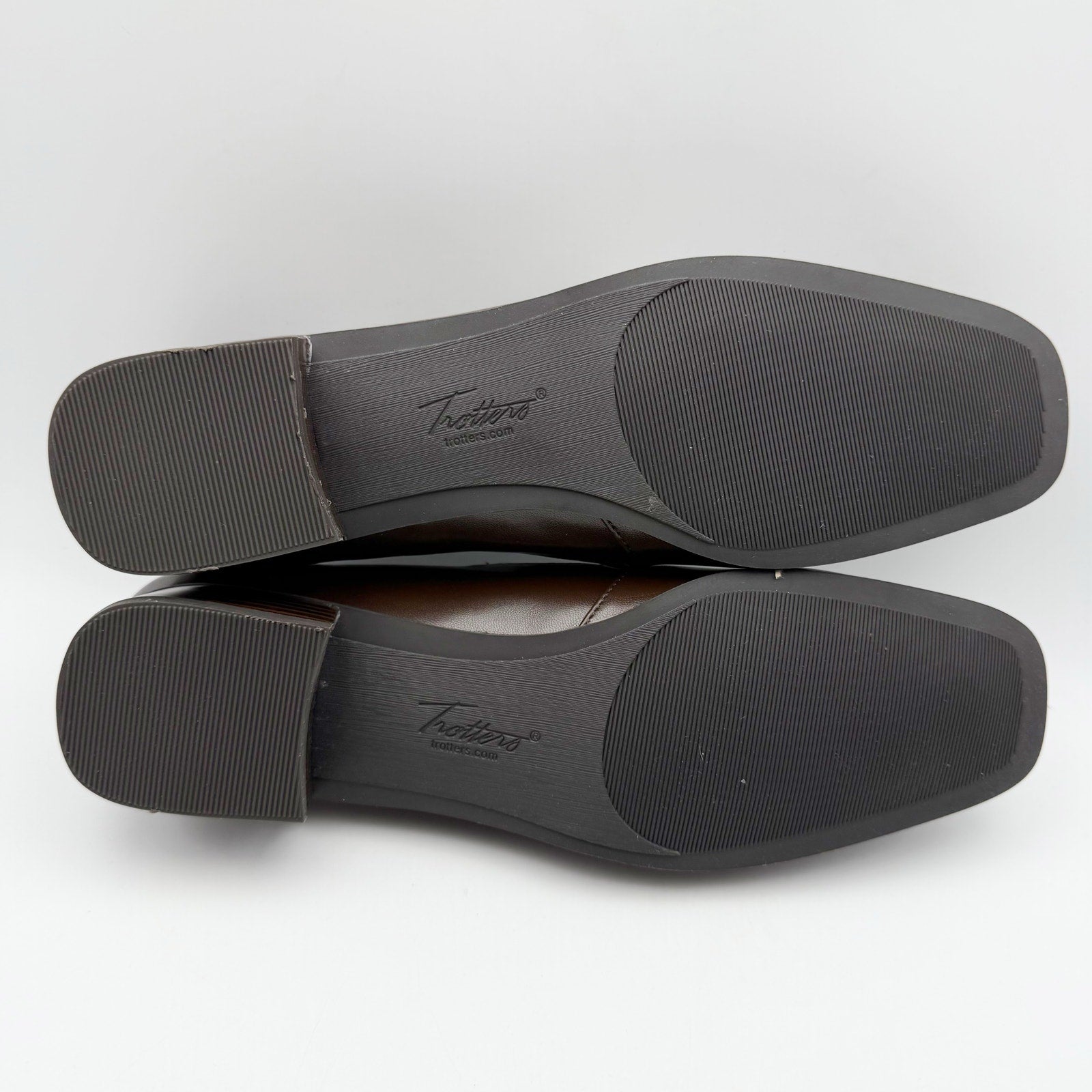 TROTTERS Womens Ash Slip-On Loafers US 11.5 NARROW EU 42.5 Brown NIB