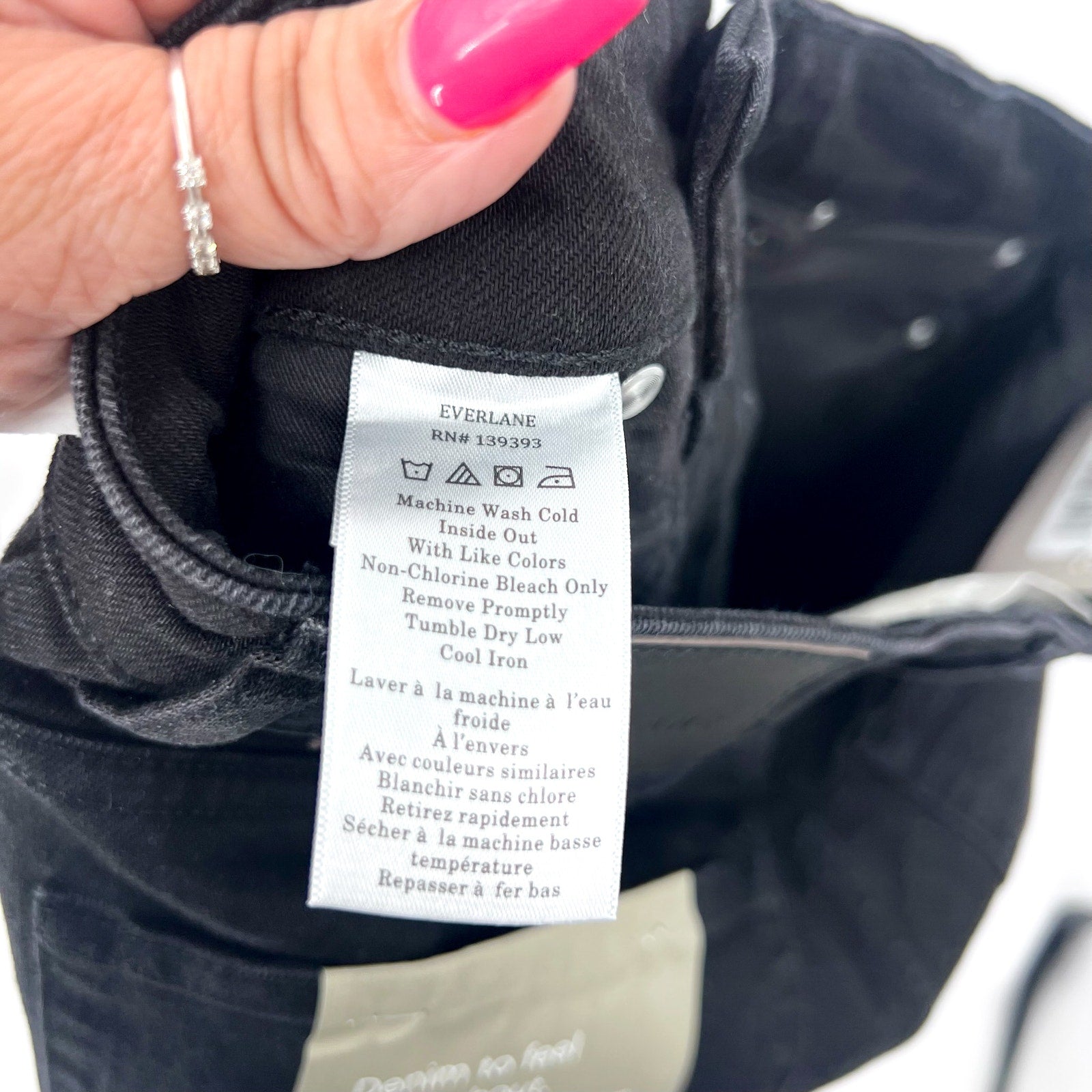 EVERLANE Women's The Curvy Way High Jeans 28x27 US 6 Black Organic Cotton NWT