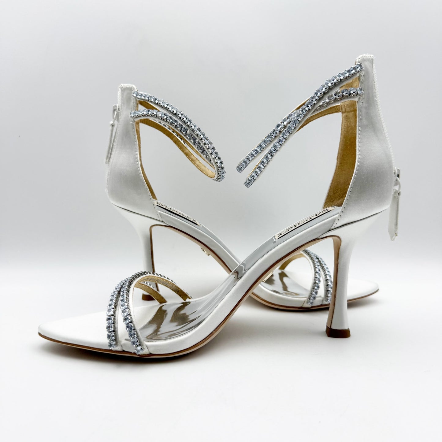 Badgley Mischka Womens Logan Heeled Sandals US 8.5 Silver Leather Crystal NIB