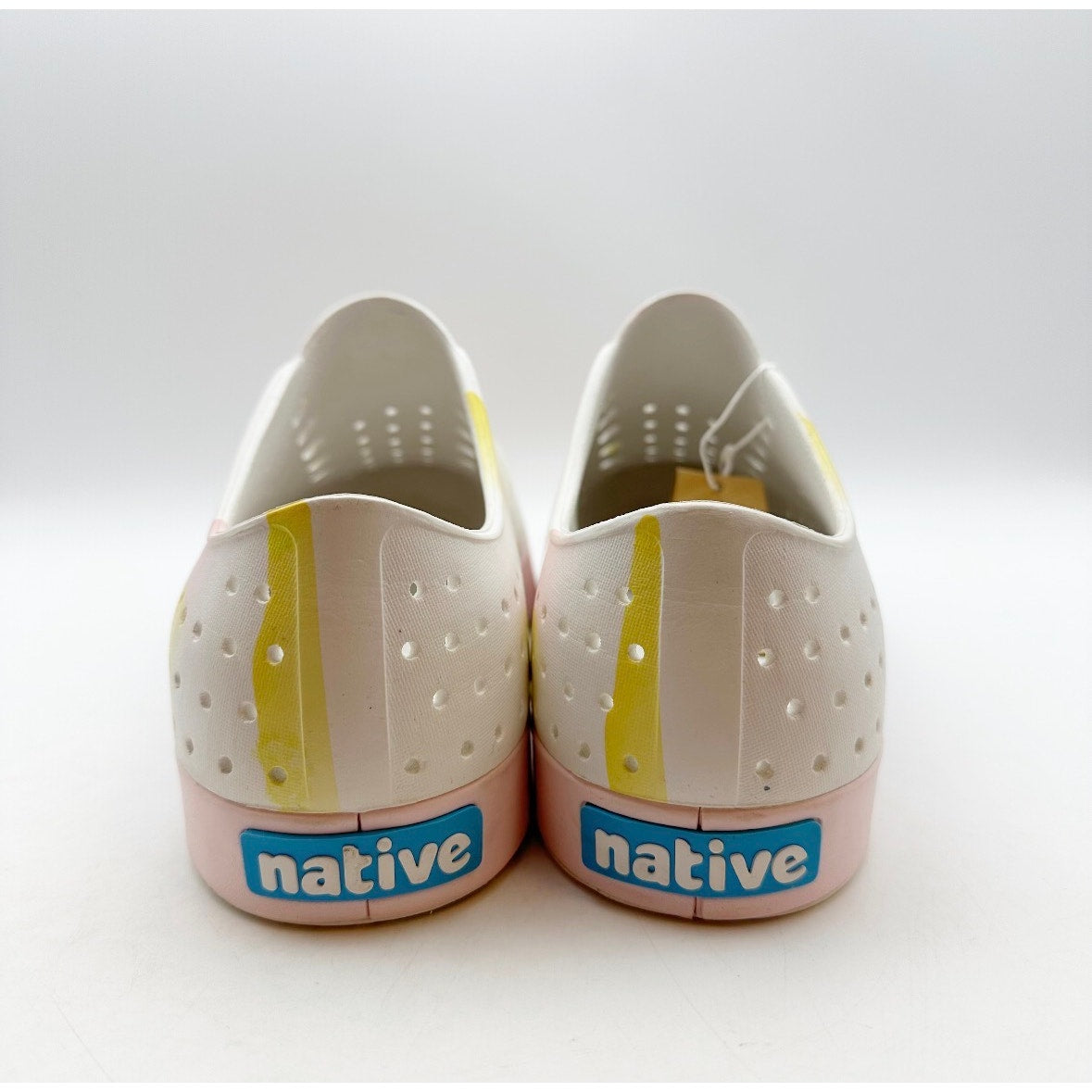 Native Mens Jefferson Slip On Shoes Size 11 EU 45 White Pink EVA Waterproof NWOB