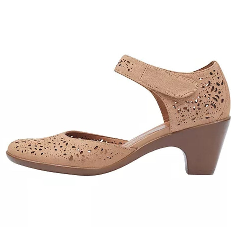 Easy Spirit Womens Cindie Pumps Size 7 Wide Tan Beige Leather NWOB