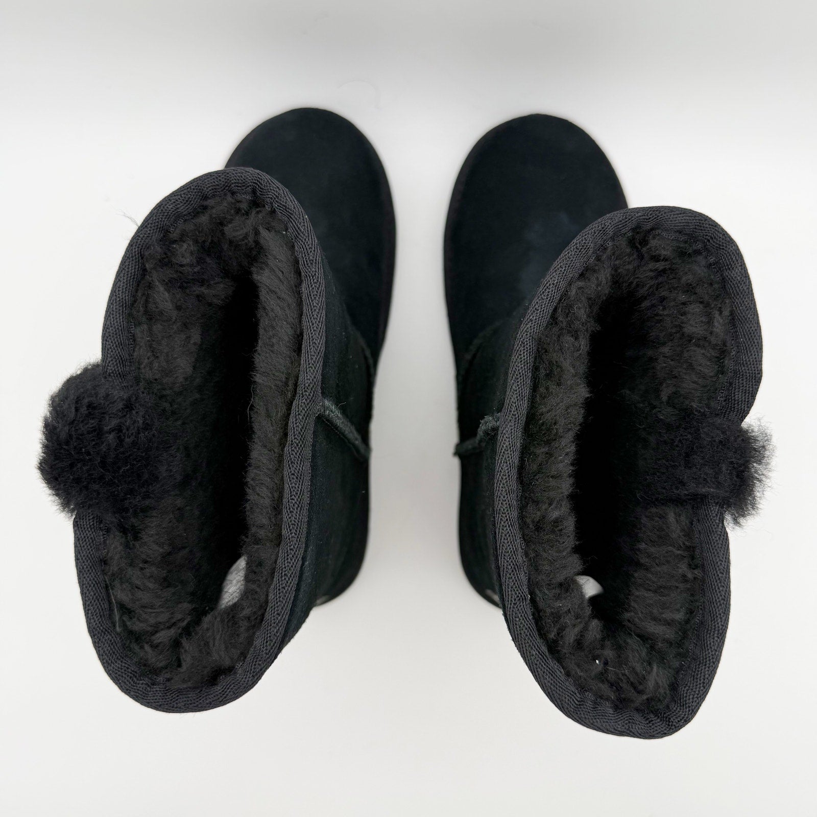 Koolaburra by UGG Womens Victoria Short Winter Boots US 5 EU 36 Black Suede NIB