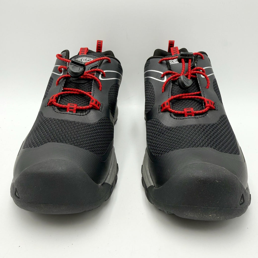 KEEN Big Kids Wanduro Sneakers Size 5 Black Red Waterproof NWOB