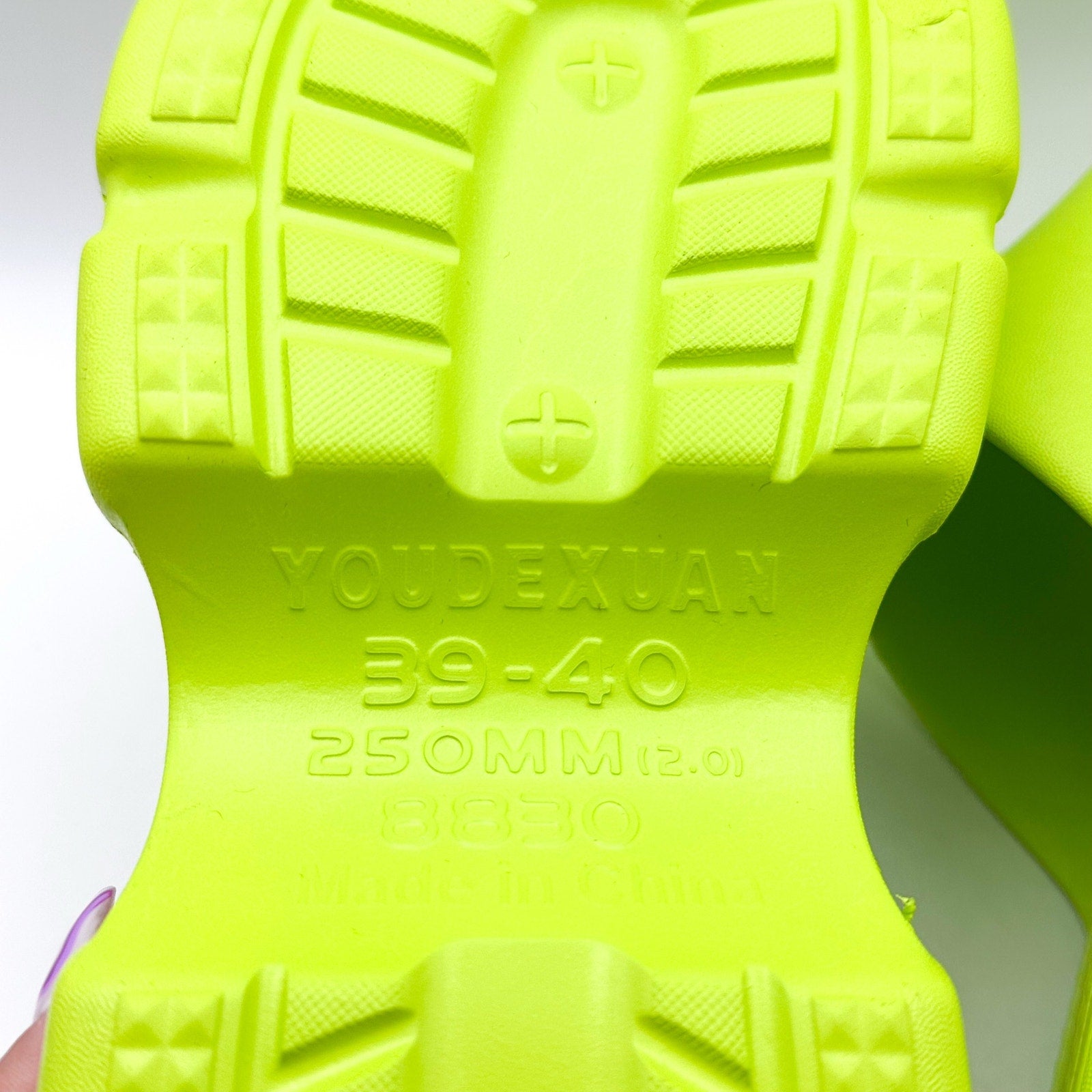 YURTKUMAS Womens Chunky Platform Slide Sandals Size 9 EU 39-40 Lime Green NWOB