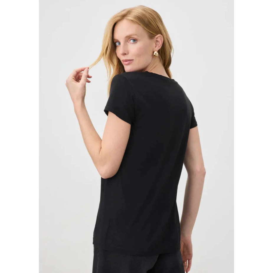 SPLENDID Women's Kate V-Neck Tee XS Black Short Sleeve Soft Knit NWOT