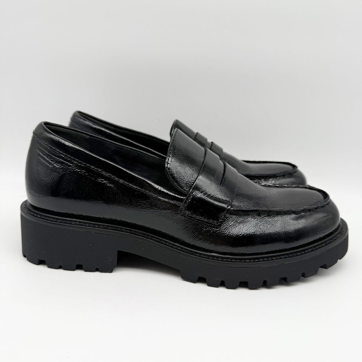 Vagabond Women Kenova Penny Loafers EU 40 US 10 Black Crinkle Leather NIB