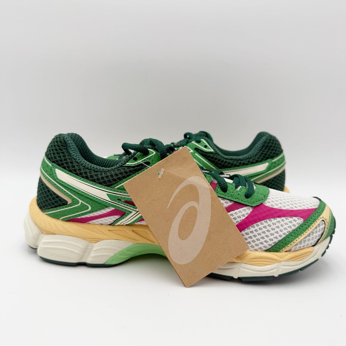 ASICS Womens Gel-Cumulus 16 Athletic Shoes Size 6.5 Green Multicolor Running NIB