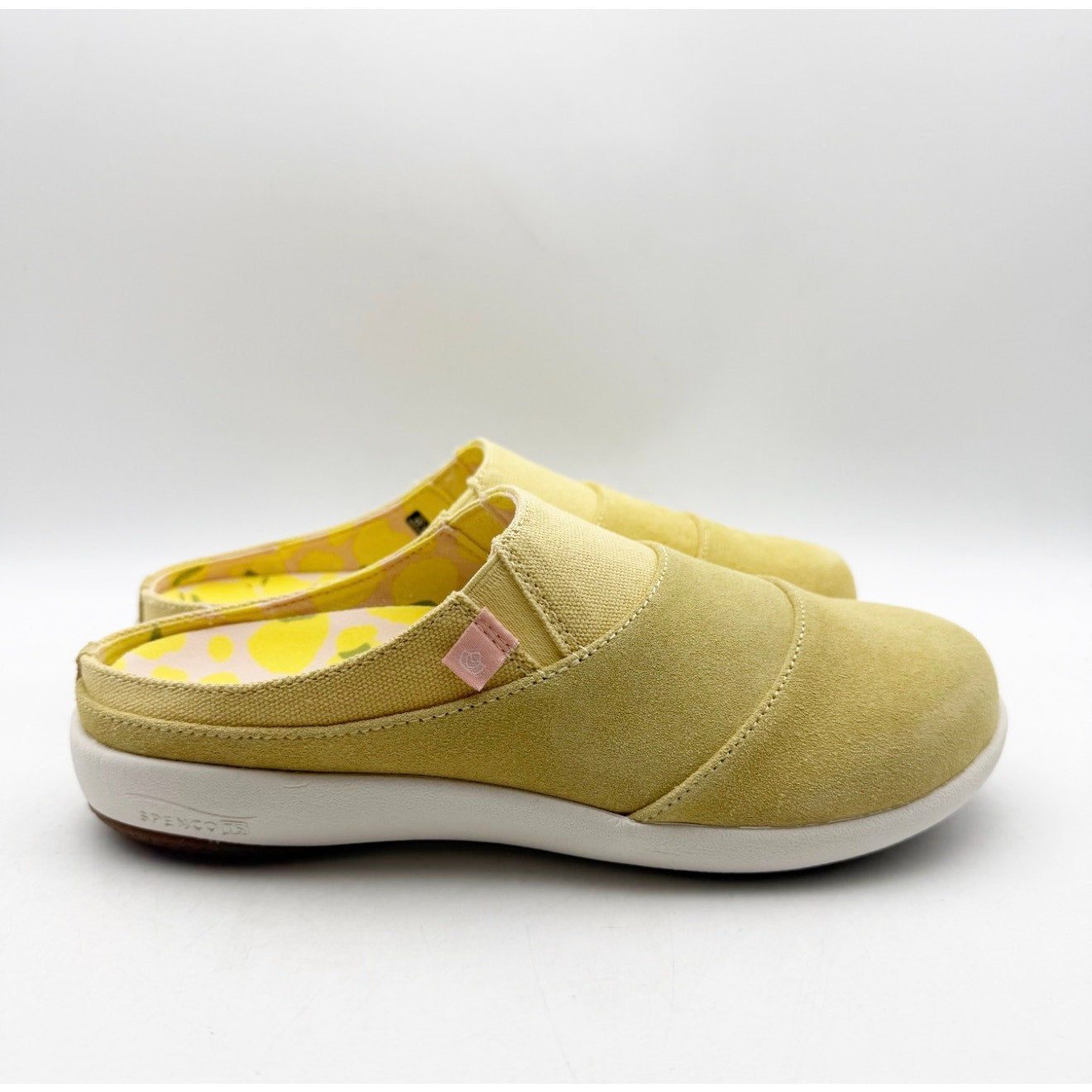 Spenco Women's Siesta Bokeh Layered Clogs 6 WIDE Sundress Yellow Slip-On NIB