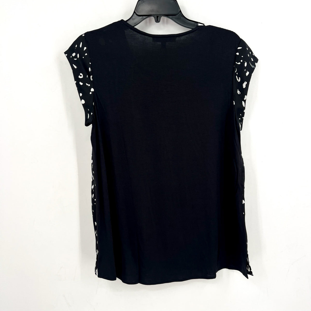 LES SEREIN Womens Speckled Short Sleeve Top Medium Black White Round Neck NWT