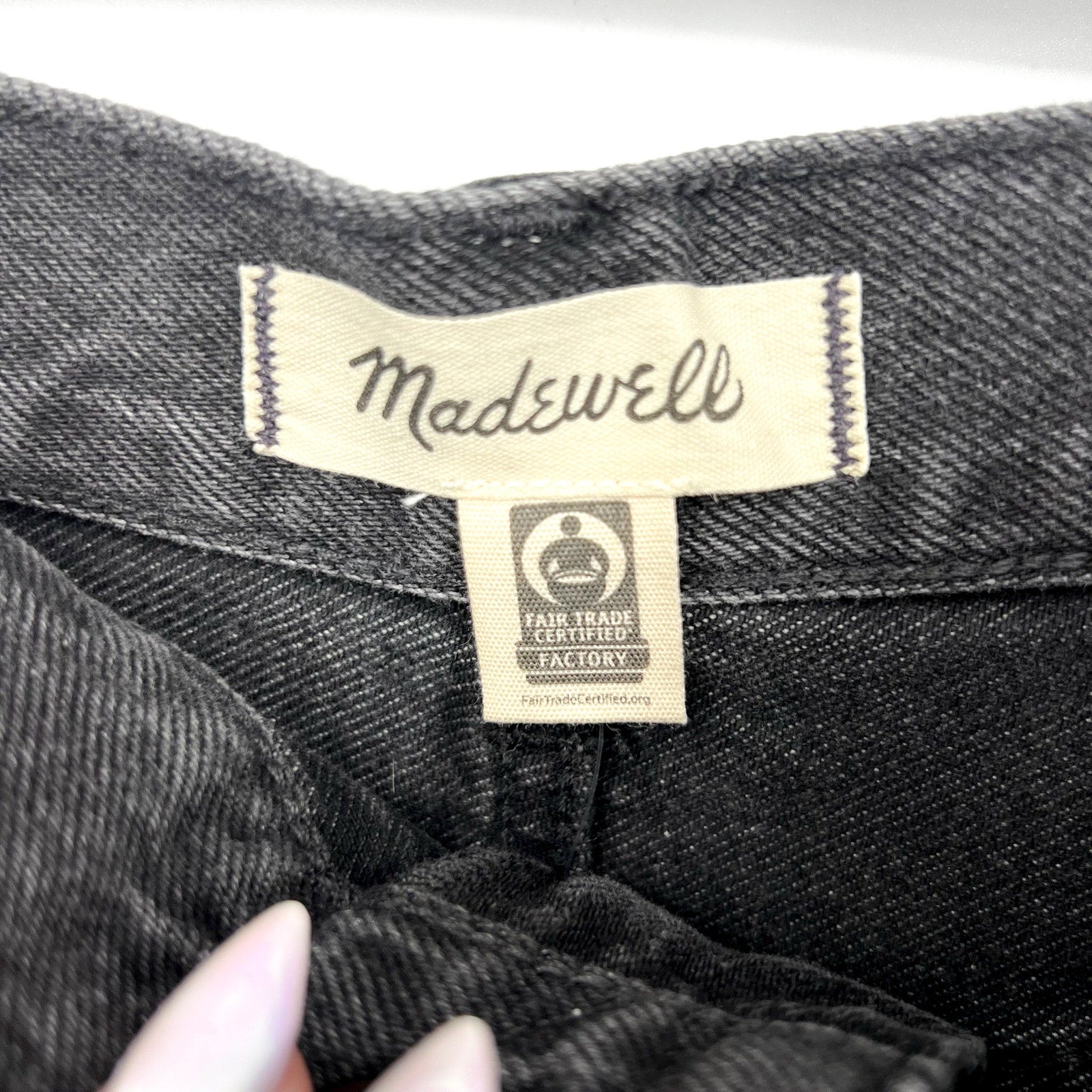 MADEWELL Women's Superwide-Leg Jeans Size 29 US 8 Black Kingswood Wash NR481 NWT