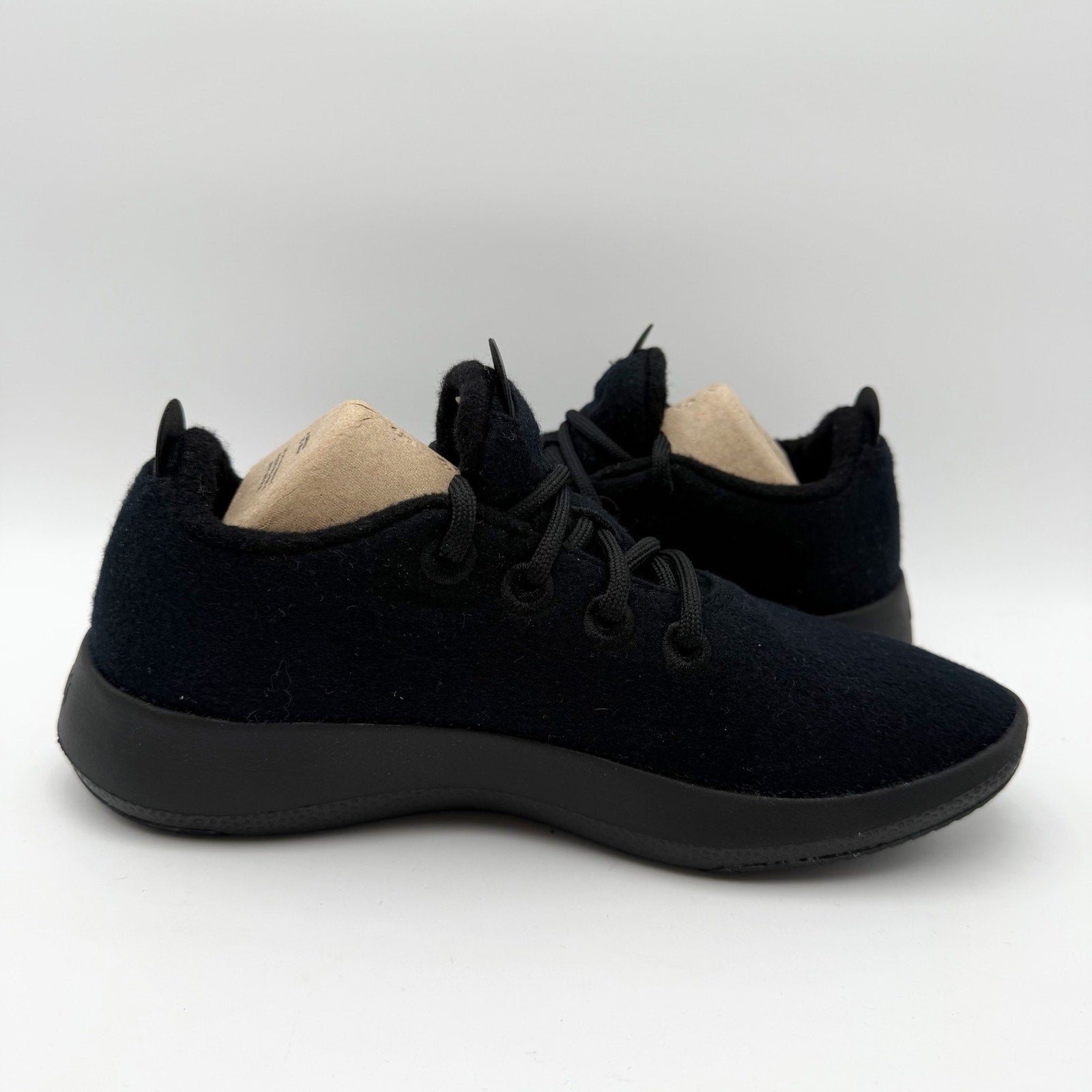 Allbirds Mens Wool Runner Mizzle Sneakers US 7 EU 39.5 Black Athletic NIB