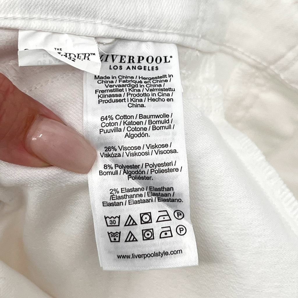 LIVERPOOL Women's The Gia Glider Crop Flare Jeans Size 4/27 Bright White NWT