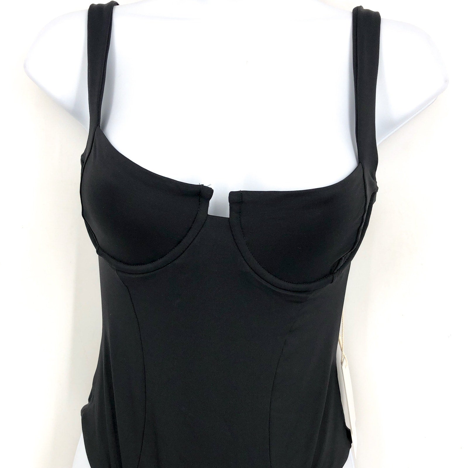 L*SPACE Women's Kendall Classic One Piece Swimsuit Large Black Open Back NWT