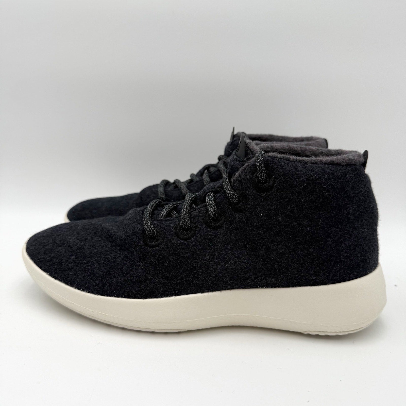 Allbirds Womens Wool Runner-up Mizzles Sneaker High Top US 7 Tuke Jo Black NIB