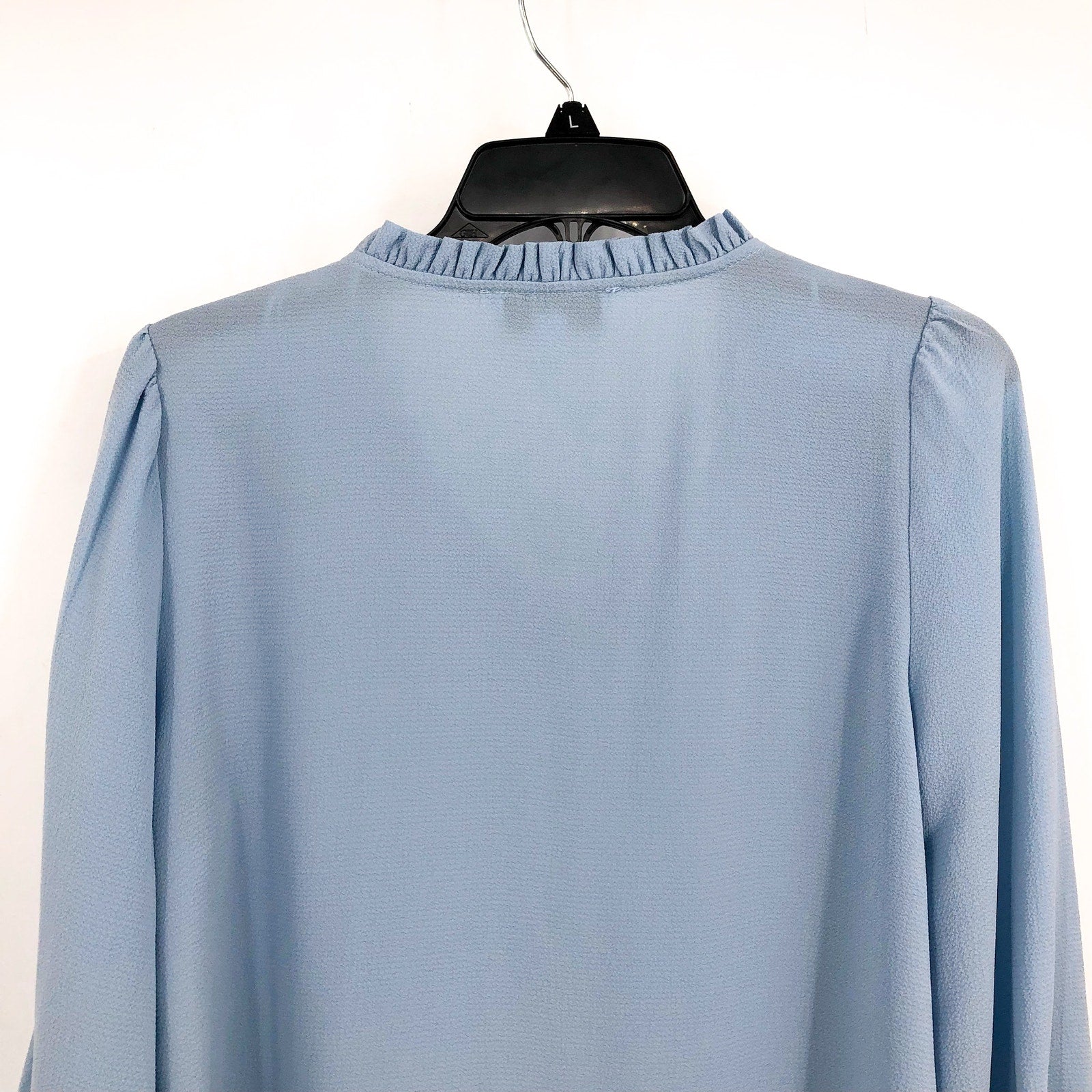 CECE Women's Ruffled Popover Blouse Small Blue Air V Neck 3/4-Sleeve NWT