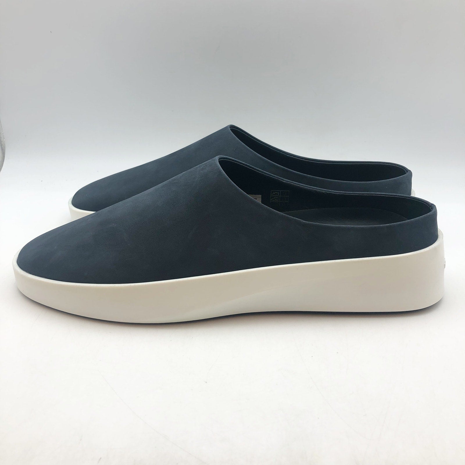 Wolf & Shepherd Womens 9 Cruise Mule Slip On Shoes Navy Blue Leather Mens 7 NIB