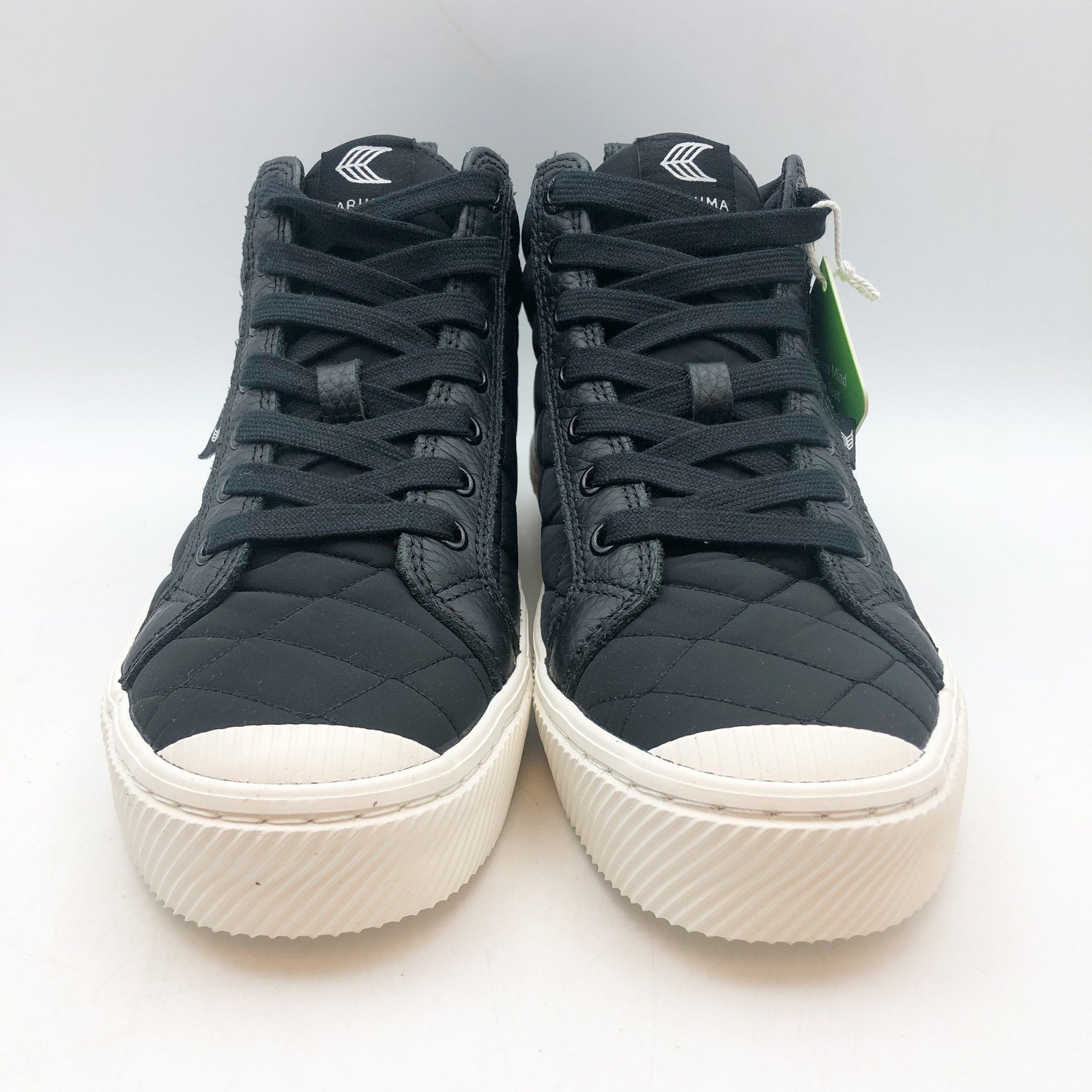 Cariuma Womens OCA High Sneakers Size 8 EU 9 Black Quilted Premium Leather NIB