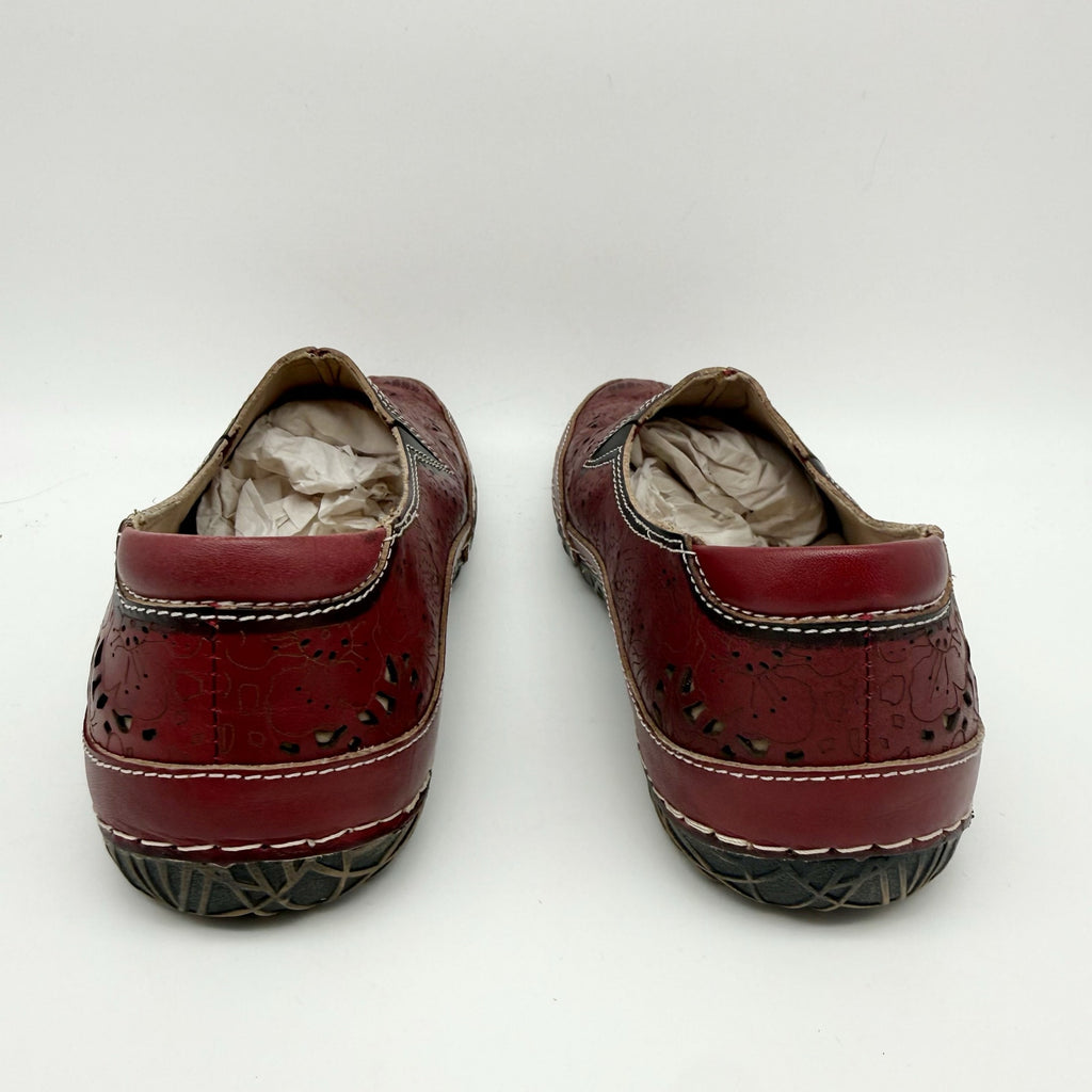 L'Artiste Womens Libora Loafers EU 37 US 7 Red Leather Slip On Perforated NIB