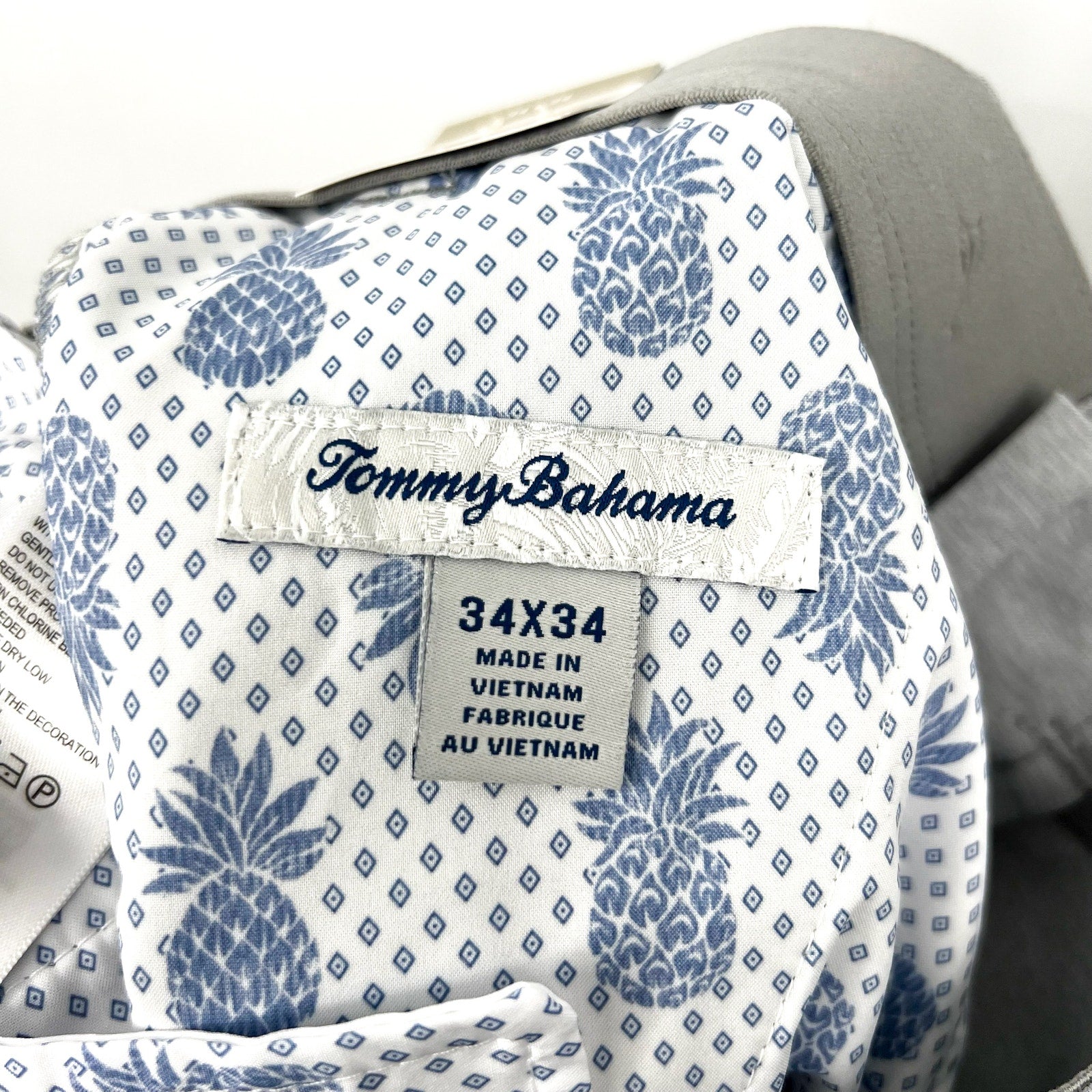 TOMMY BAHAMA Men's IslandZone On Par Pants 34x34 Grey Harbor Mist Flat Front NWT