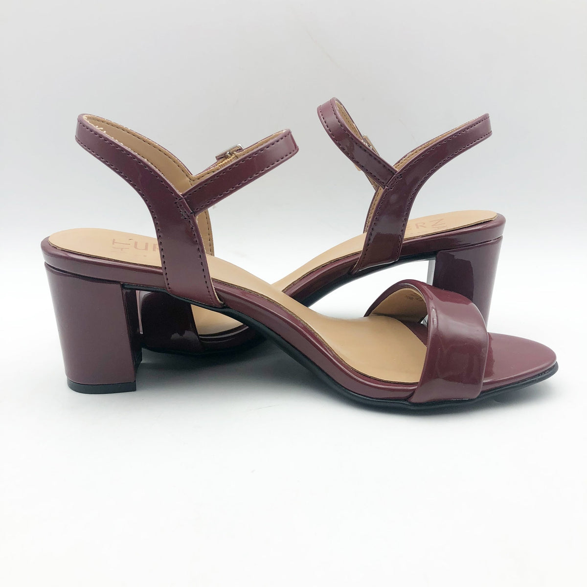 Naturalizer Womens Bristol Heel Sandals Size 6M Red Cranberry Vegan Leather NIB