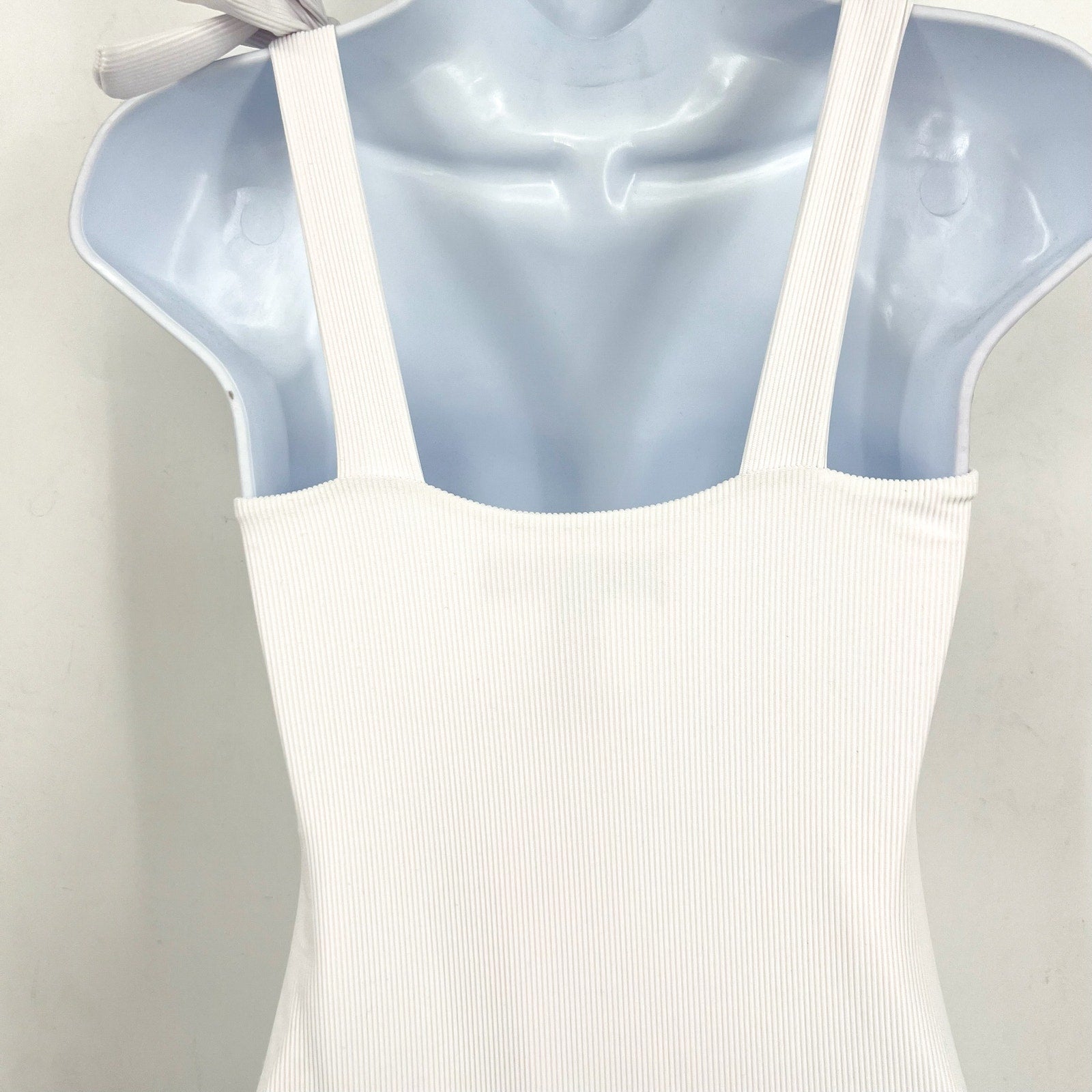 BEACH RIOT Womens Sydney One Piece Swimsuit Medium White Tie Strap NO BELT NWT