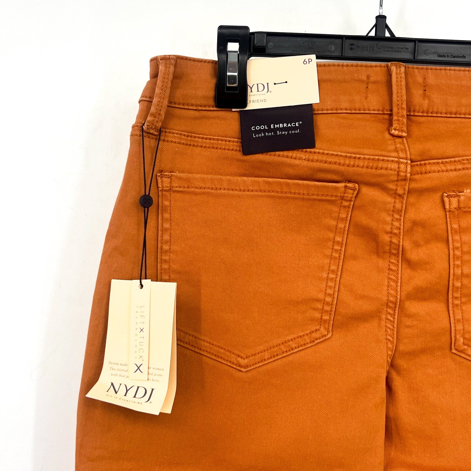 NYDJ Womens Margot Girlfriend Jeans Size 6 PETITE Rust Brown Straight Leg NWT