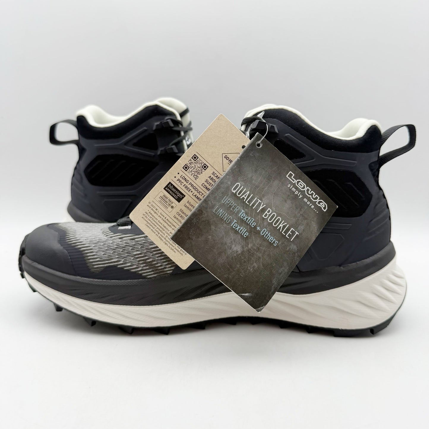 Lowa Womens Fortux GTX QC Ws Trail Running Sneaker US 7 EU 39 Black White WP NIB