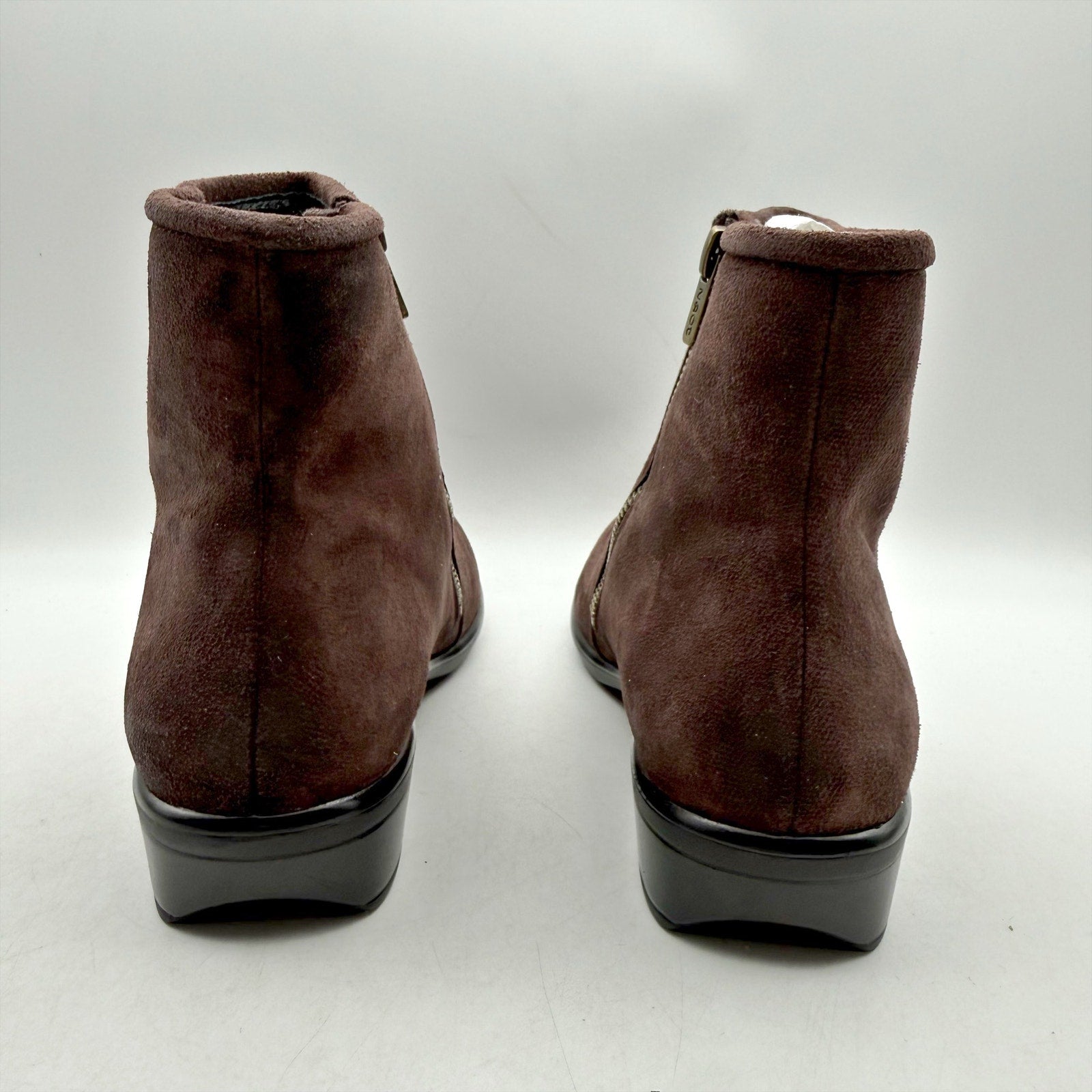 Naot Womens Norther Ankle Boots EU 40 US 9 Brown Suede NWOB