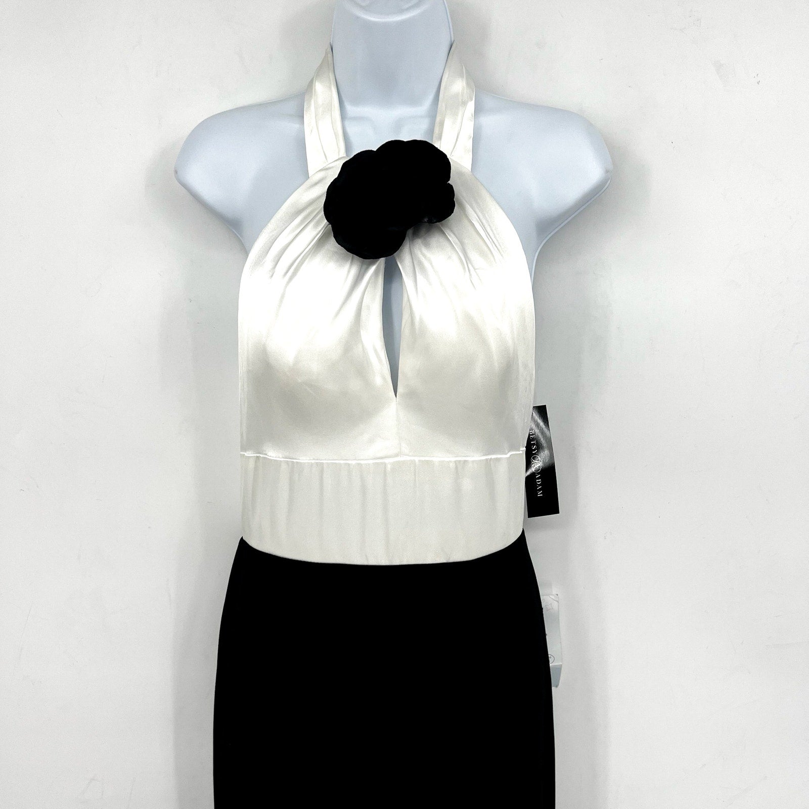 BETSY & ADAM Womens Long Scuba Crepe Gown Size 6 Bright White Black NWT