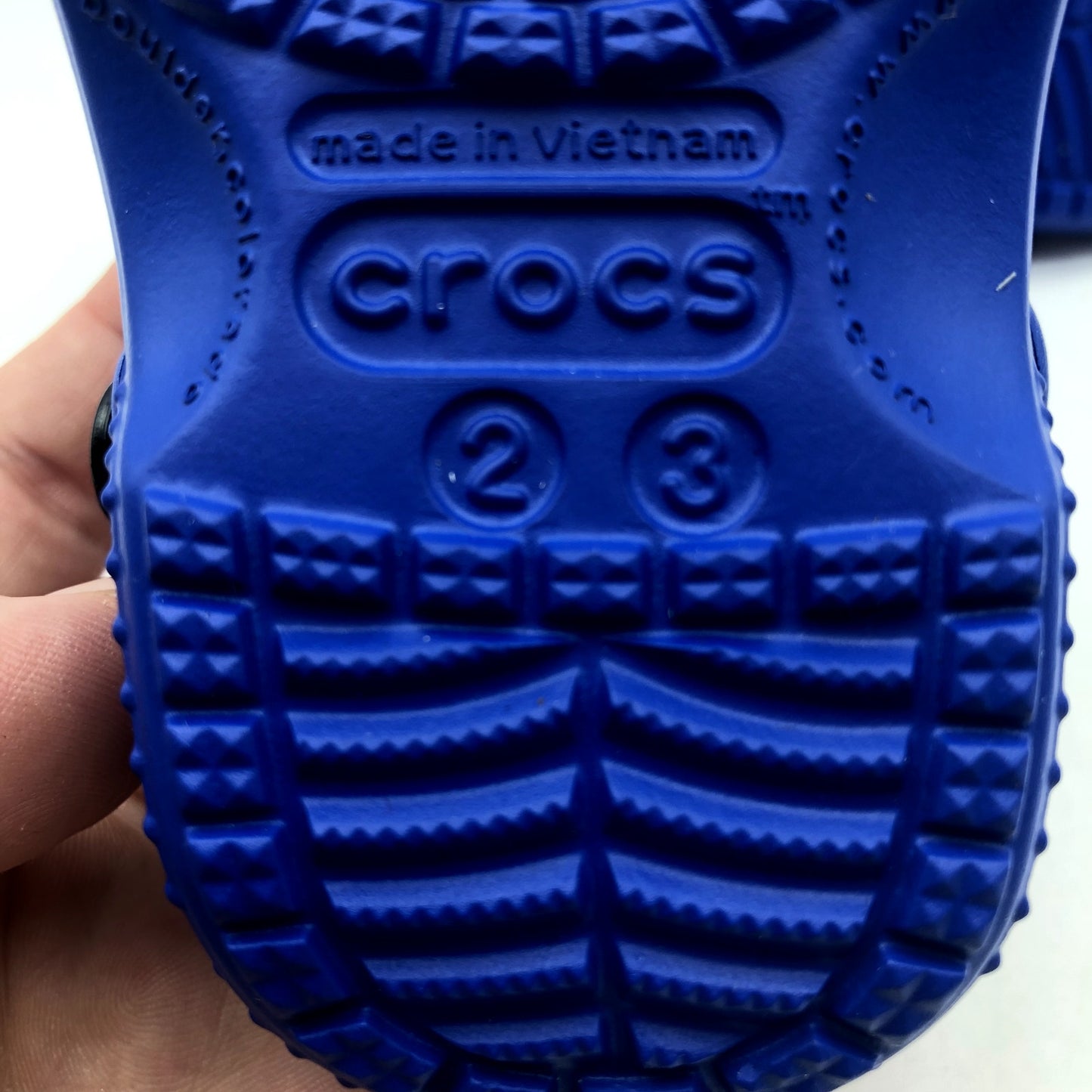 Crocs Boys Classic Littles Clogs Size C2/C3  Blue NWB