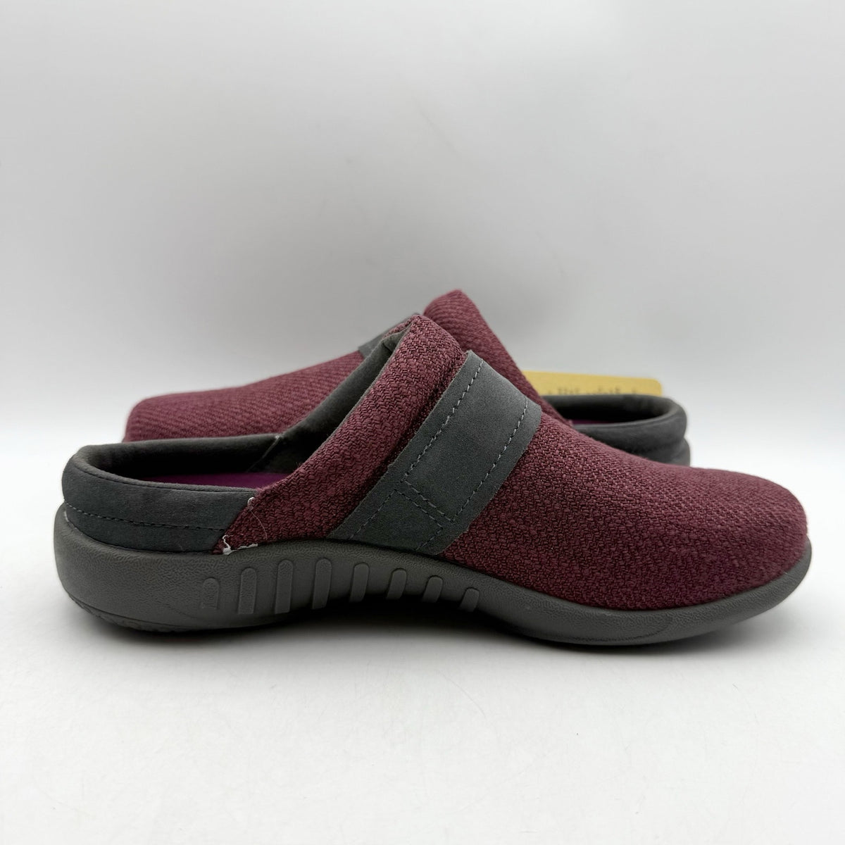 Spenco Womens Aria Slip-On Shoes Size 6.5 B EU 37 Mulberry Purple NIB