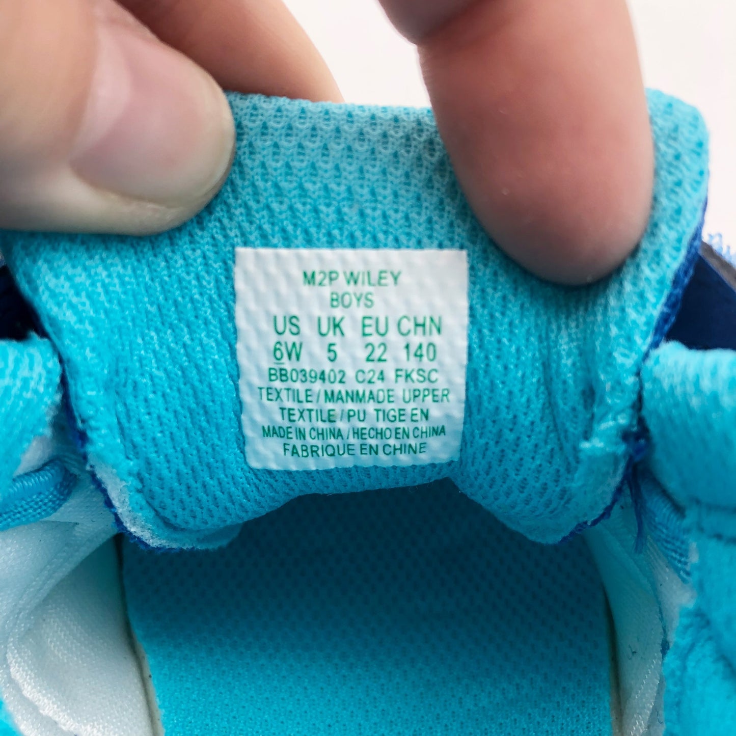 Stride Rite Boys Wiley Made To Play Sneaker 6 Wide Blue Multi Kids Shoe NIB