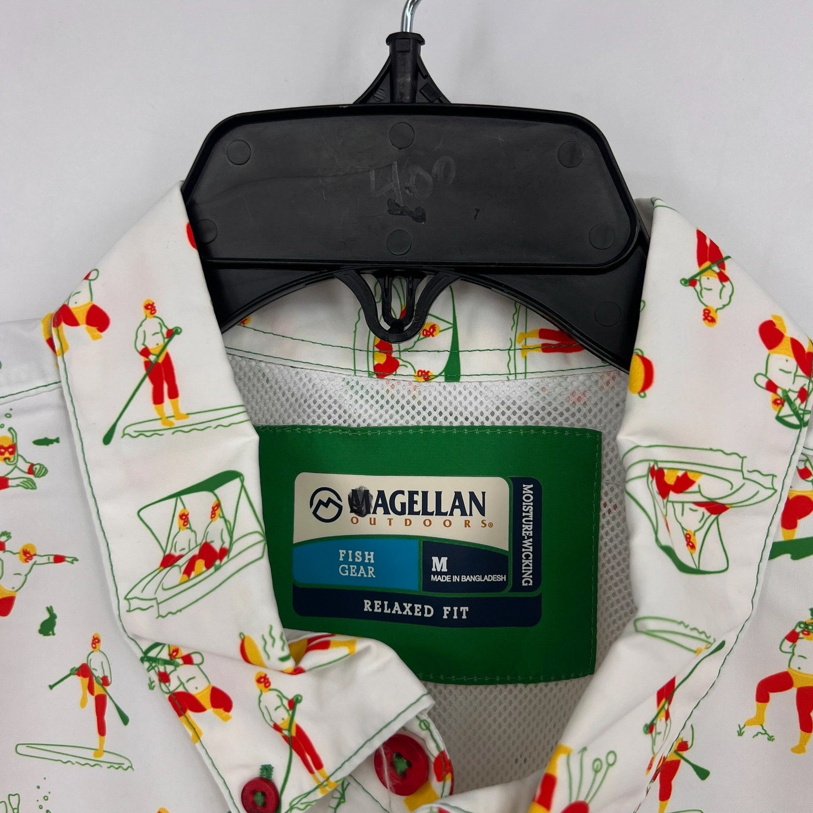 MAGELLAN OUTDOORS Laguna Madre Luchadores Fishing Shirt Medium White Multi NWOT