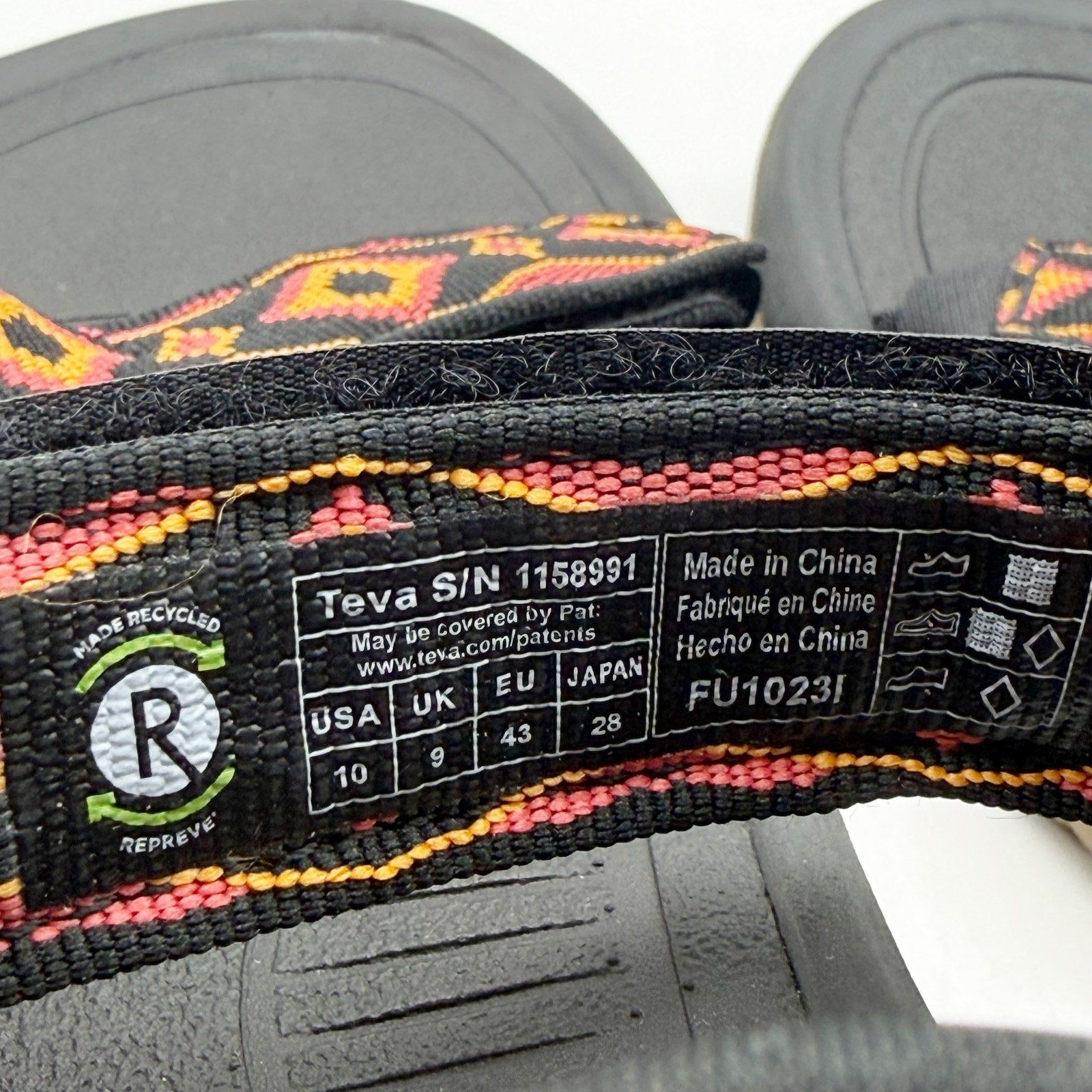 Teva Mens Hurricane XLT2 Revive Sandals US 10 EU 43 Orange Black NIB