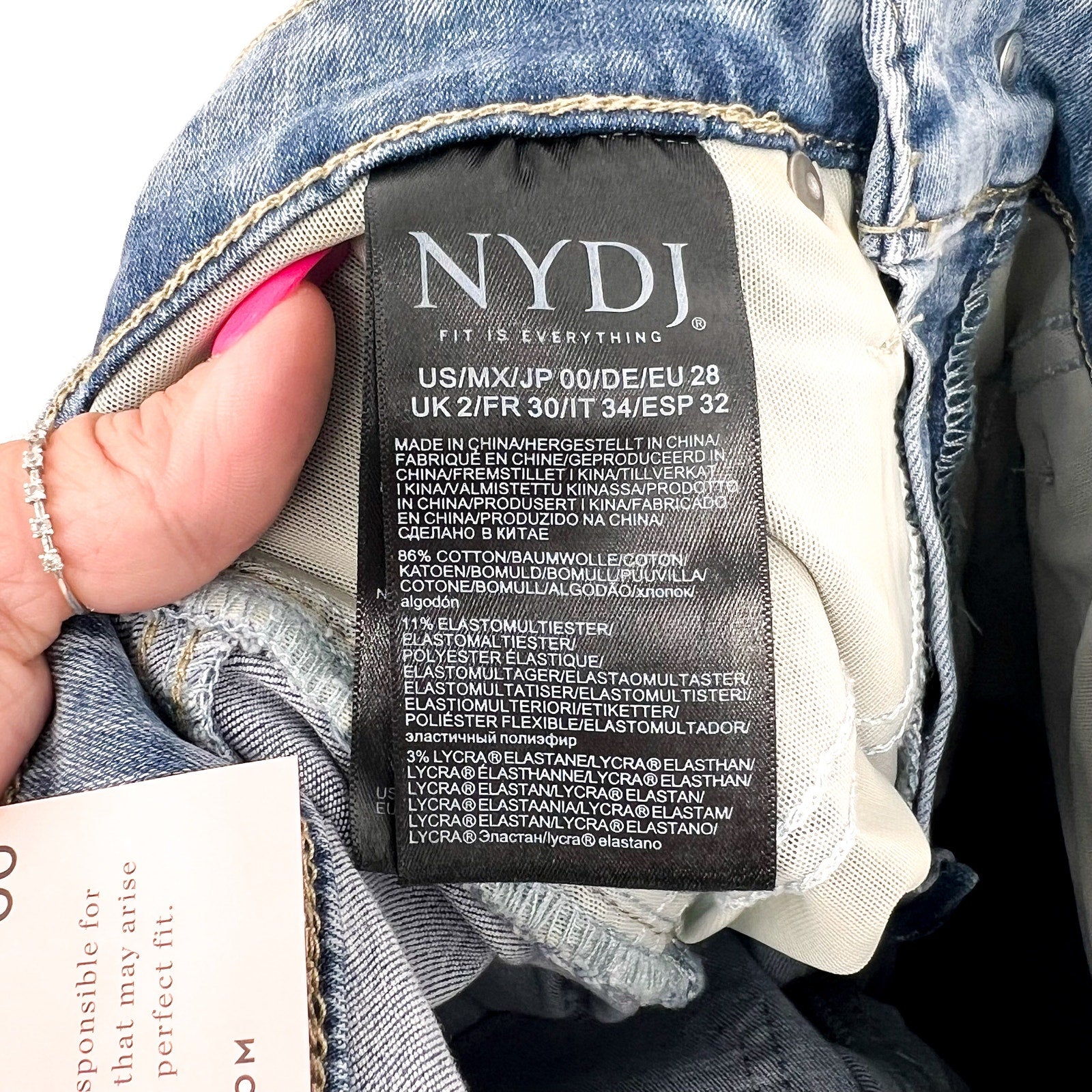 NYDJ Curves 360 Womens Slim Straight Crop Jeans Size 00 Charmed Light Blue NWT