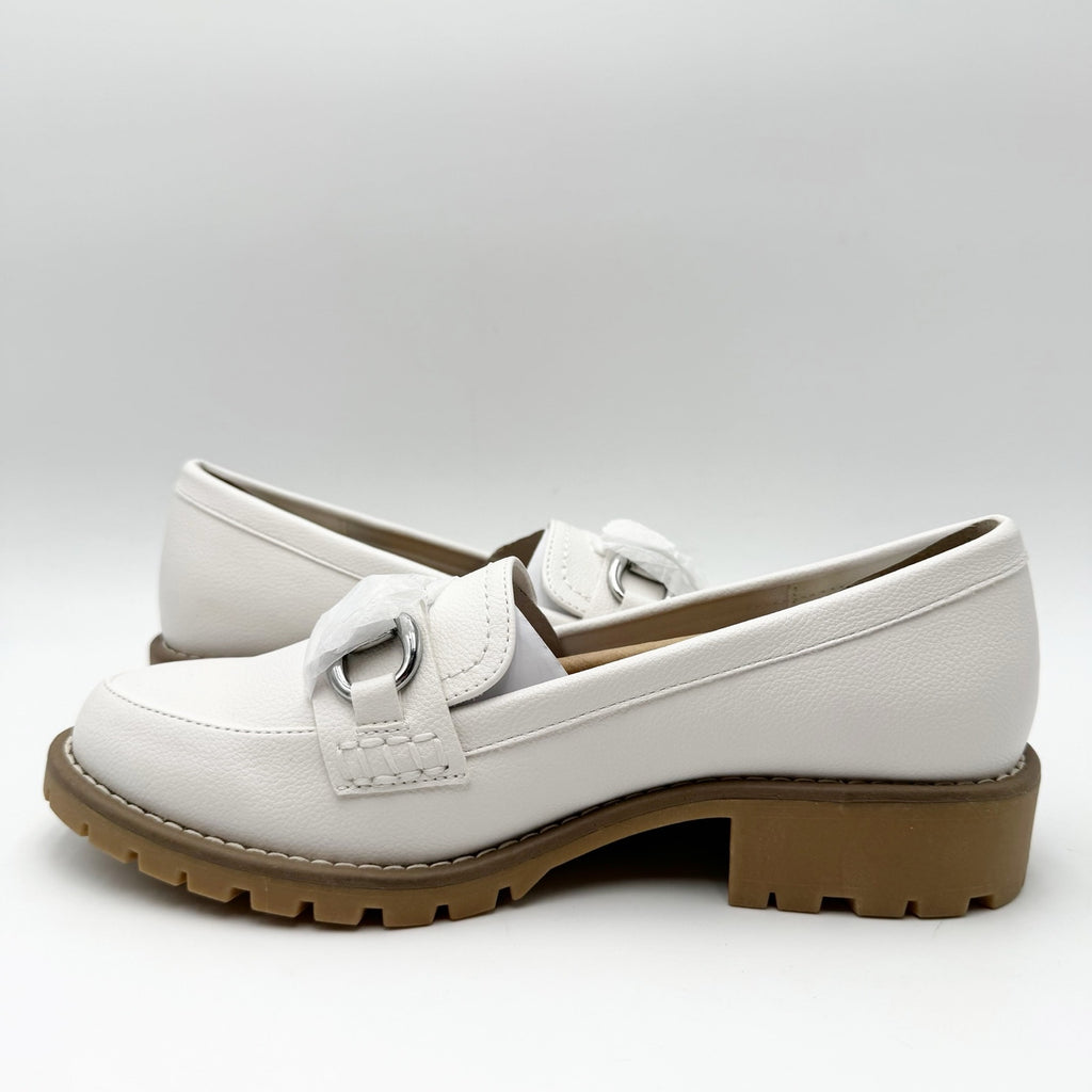 DV by Dolce Vita Womens Chressly Loafers Size 8.5 White Vegan Leather NWOB