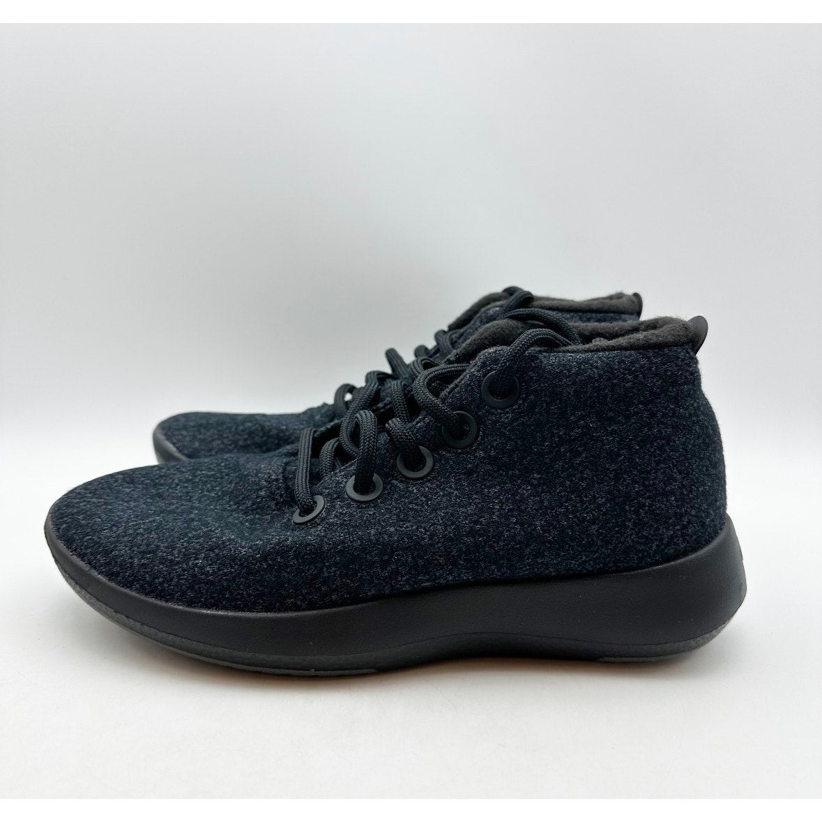ALLBIRDS Womens Wool Runner-up Mizzles Sneakers Size 8 Black High Tops NWOB