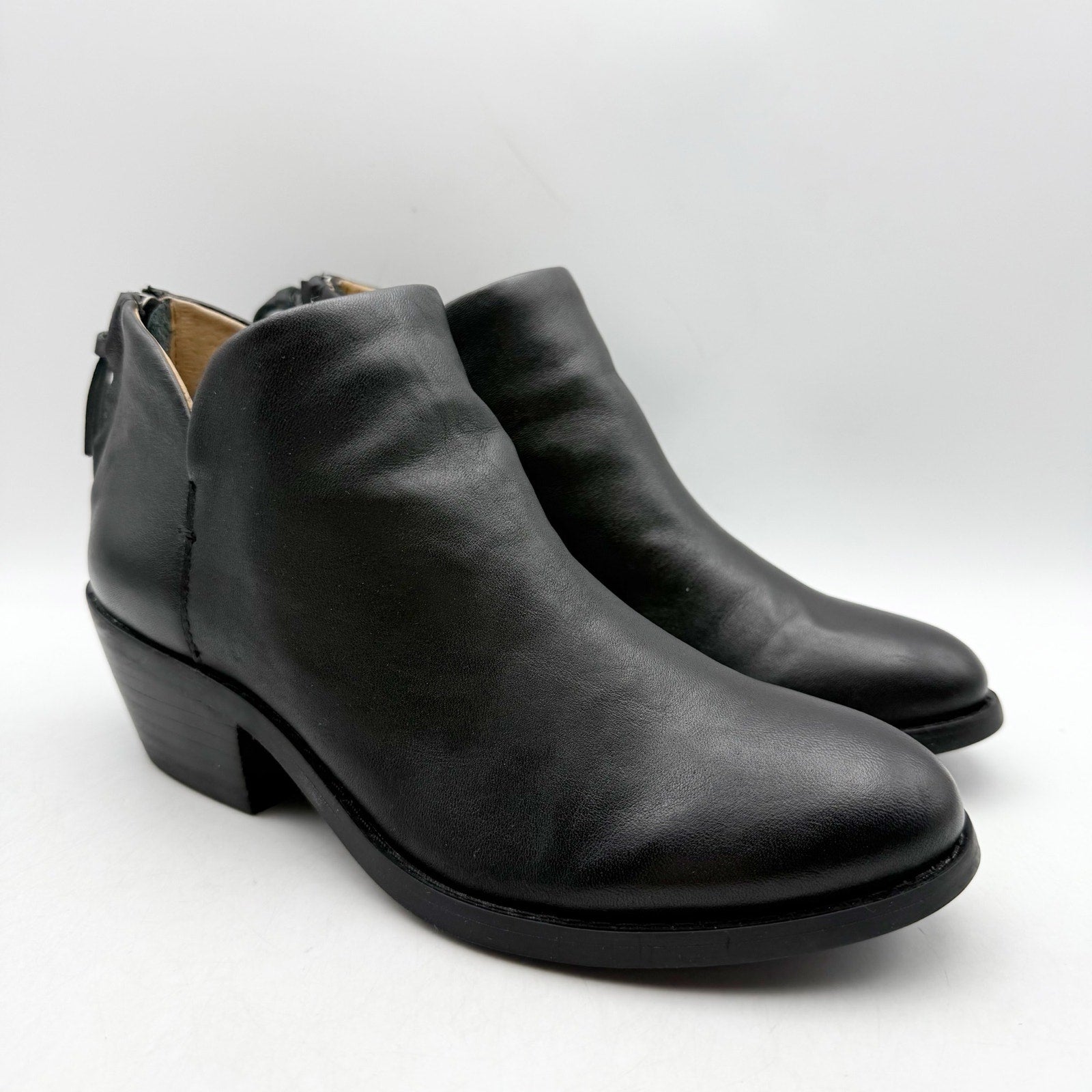 Sofft Womens Angelica Ankle Booties Size 11 Black Leather Waterproof NWOB