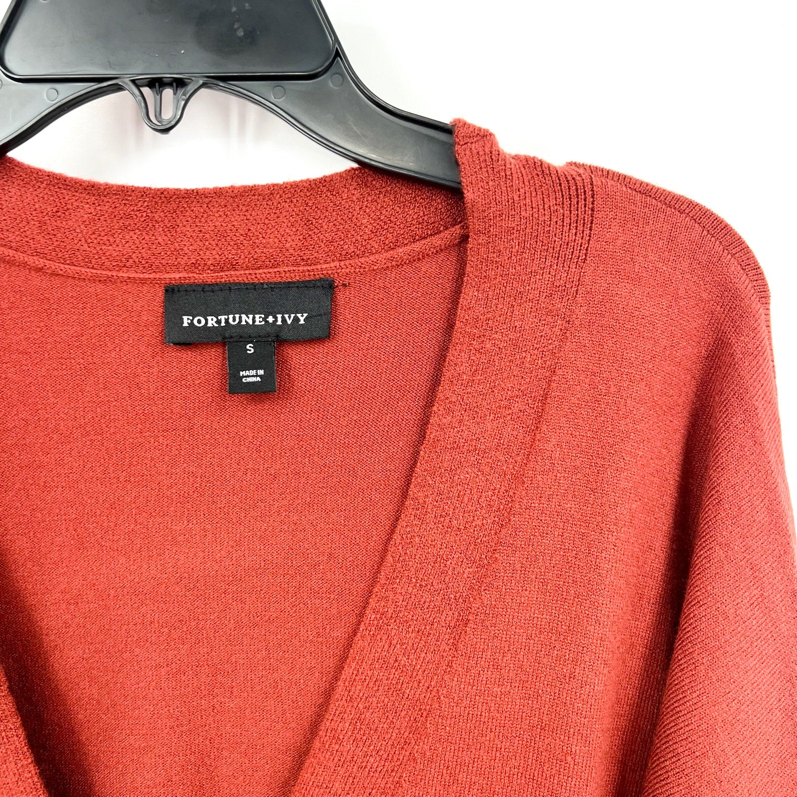 FORTUNE + IVY Womens V-neck Cardigan Small Orage-Red Sweater STITCHFIX NWT